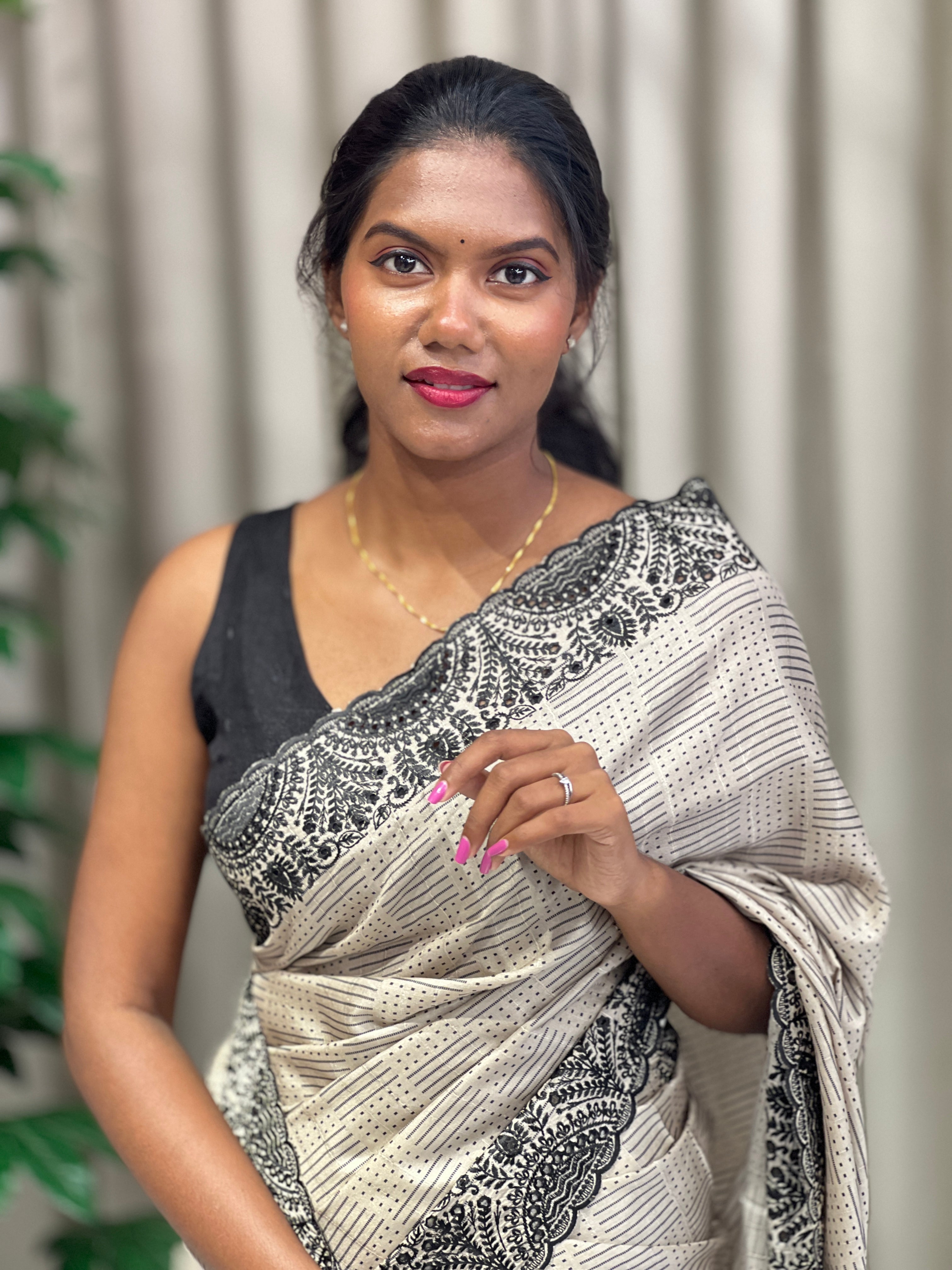 Geometric Printed Semi Tussar Saree | SSN445