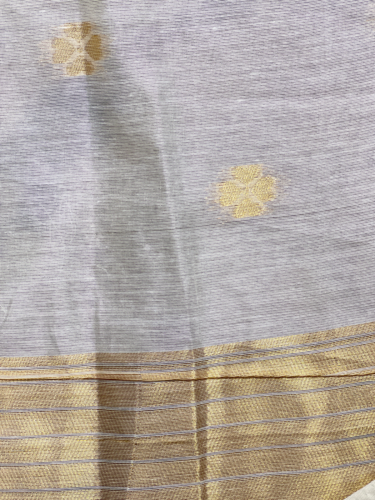 Golden Zari Woven Pattern Chanderi Finish Saree | HT536
