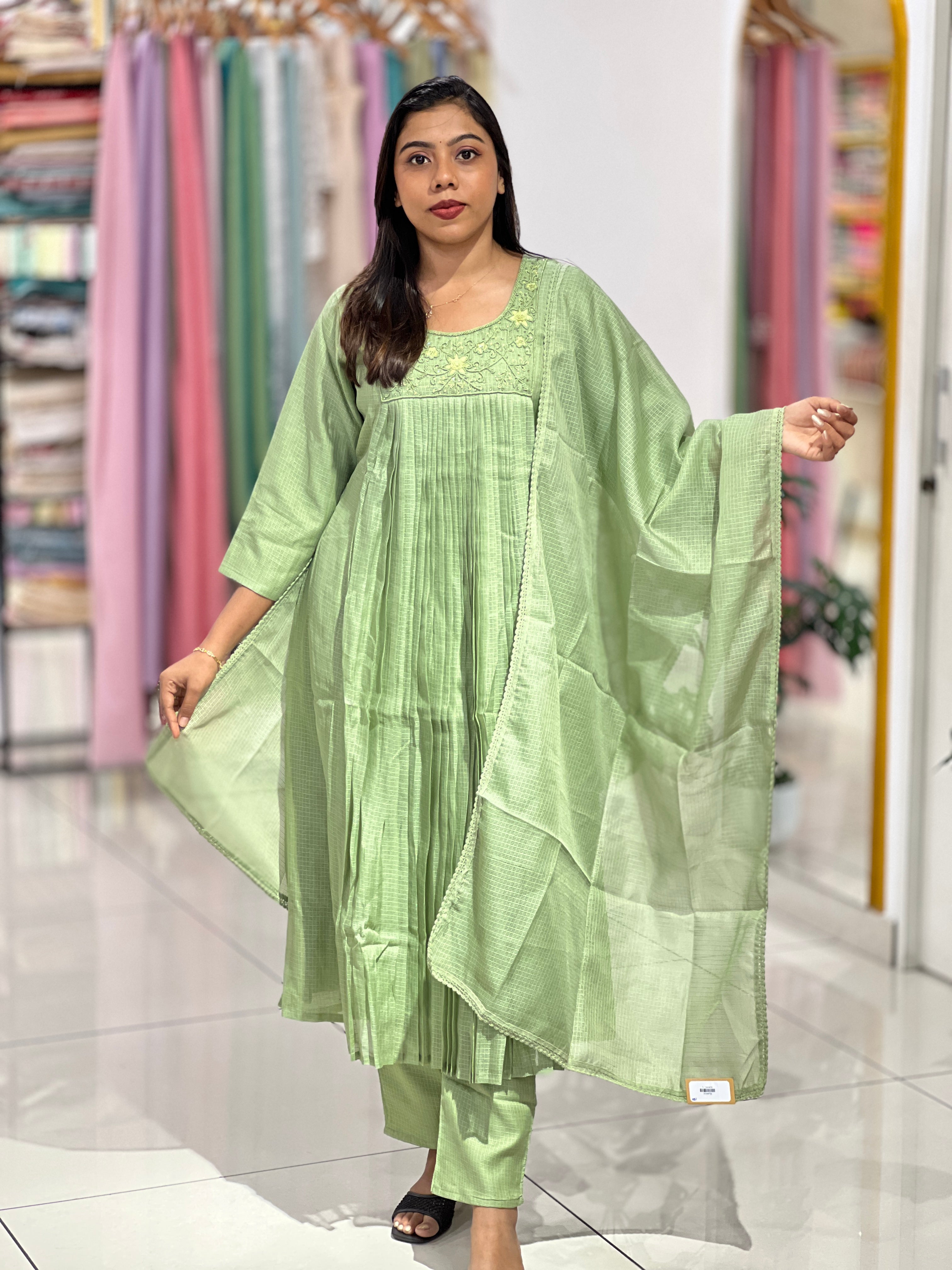 Handwork Detailed Silky Kota Kurta Set | SLM169
