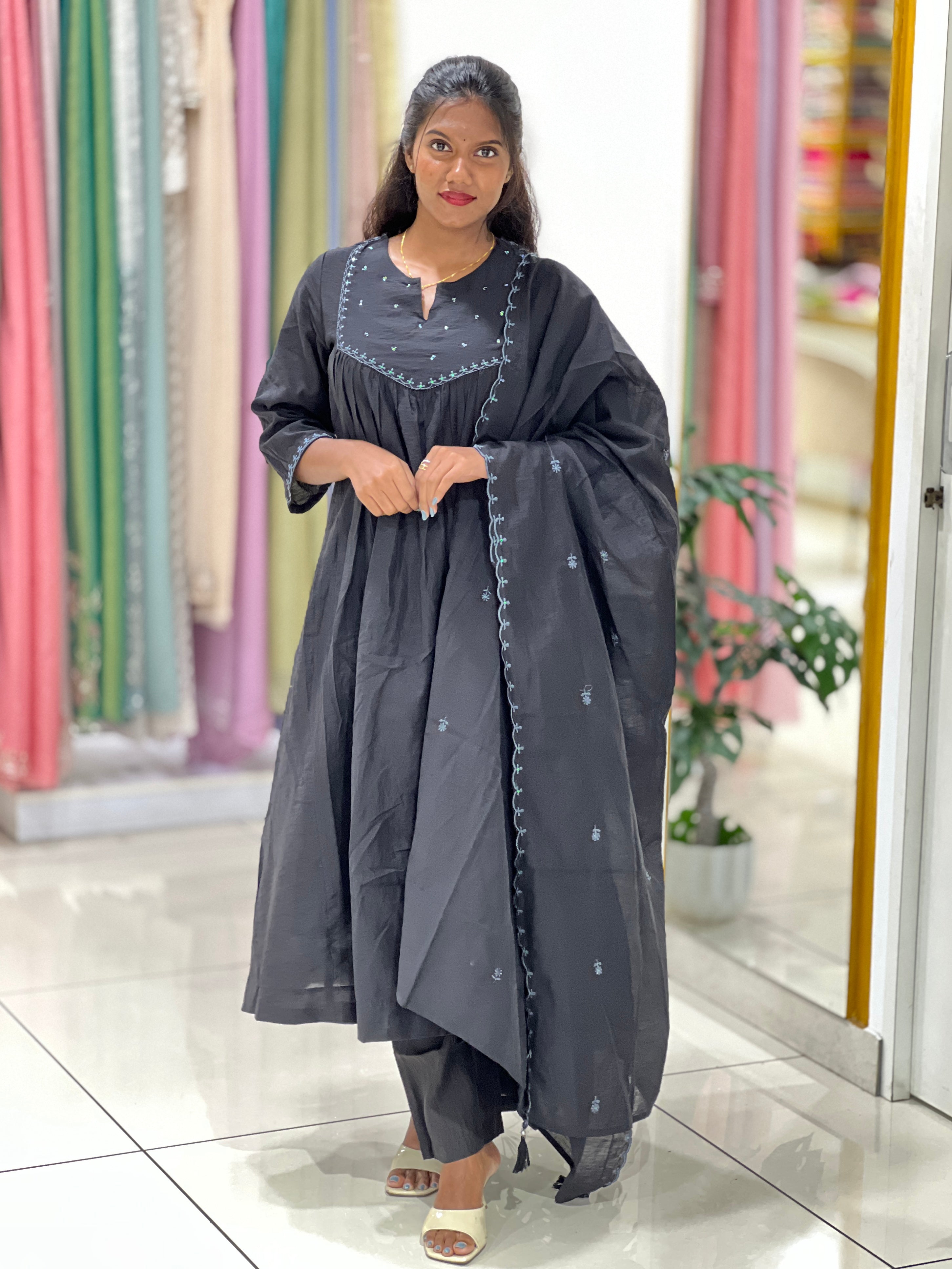 Floral Embroidery Detail Chanderi Kurta Set | ARF106