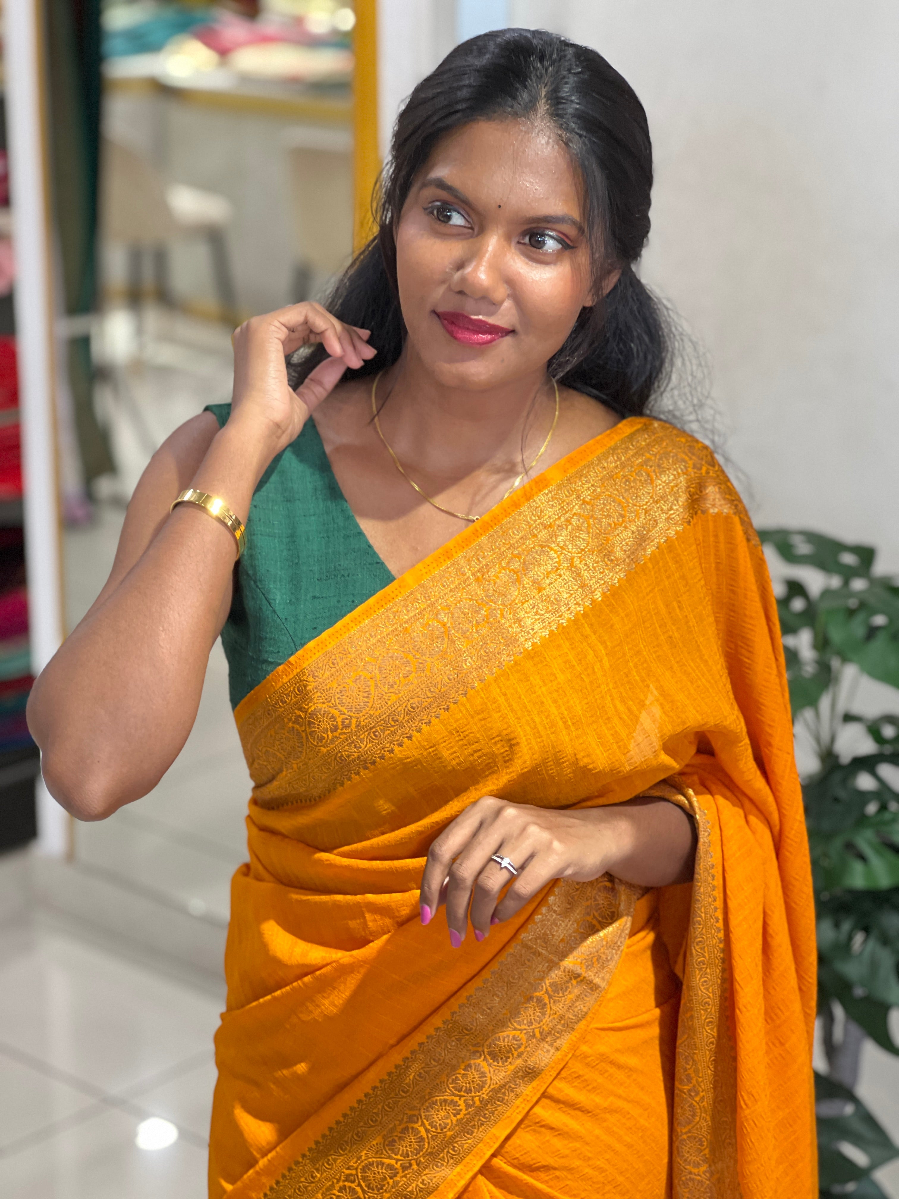 Thread & Zari Woven Tussar Banarasi Saree | YNG1115