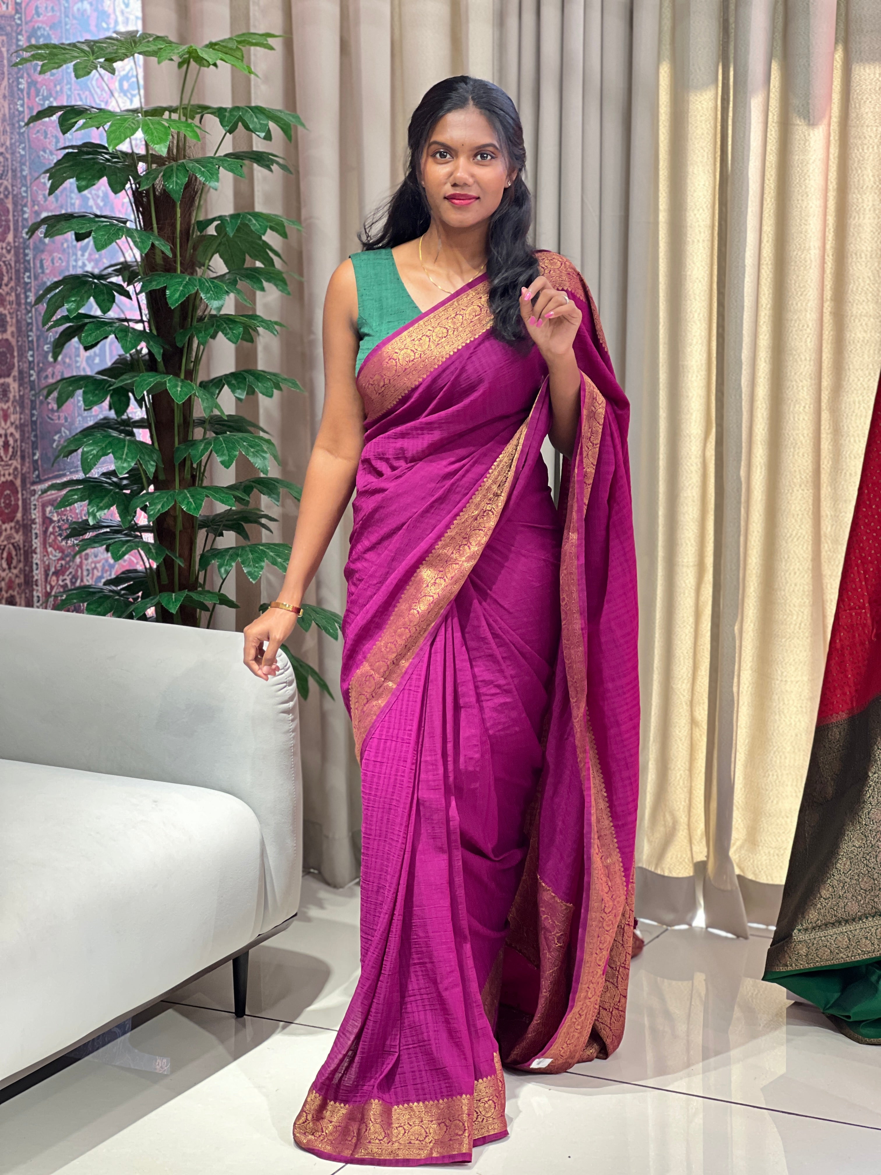 Thread & Zari Woven Tussar Banarasi Saree | YNG1114