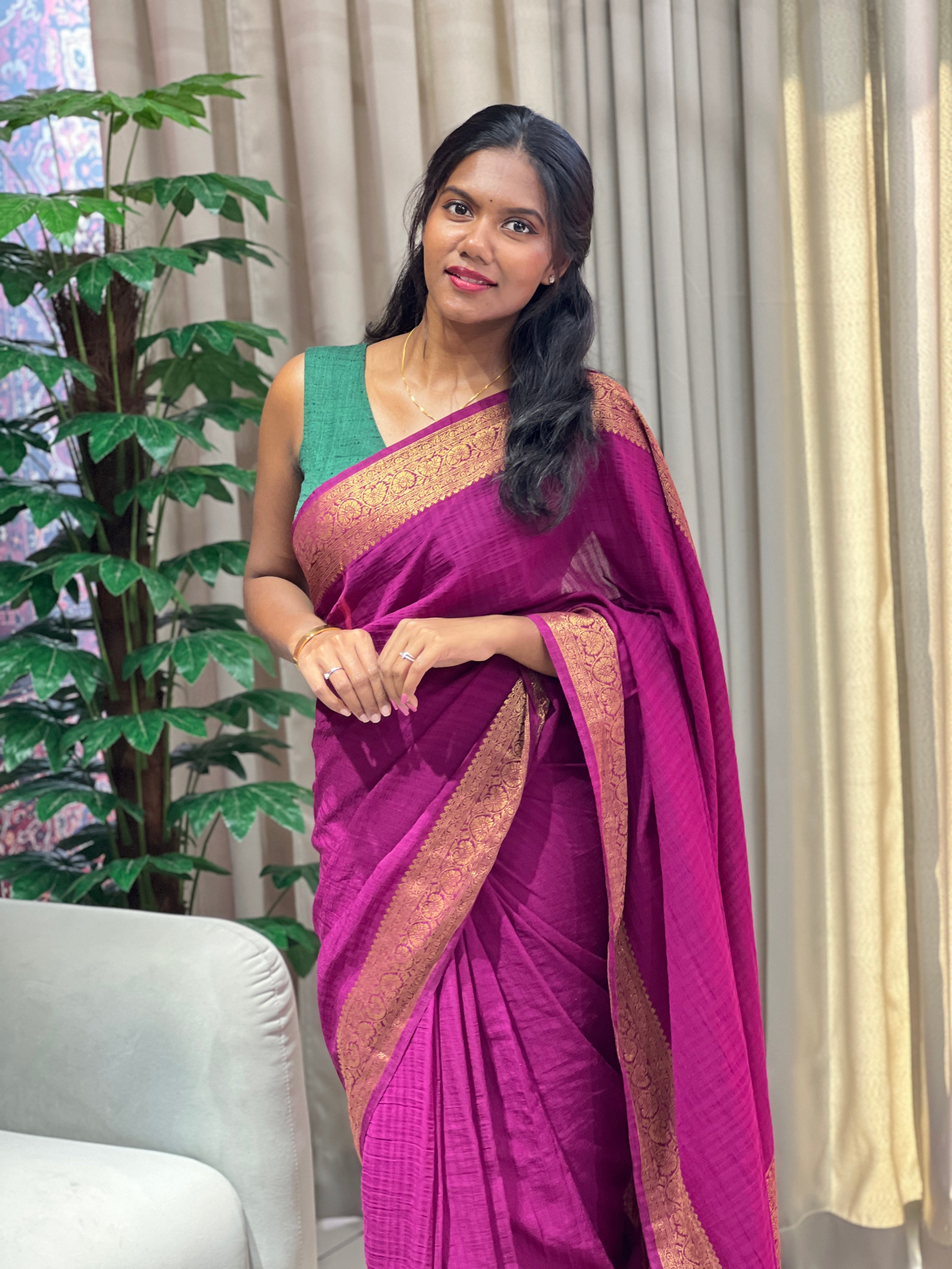 Thread & Zari Woven Tussar Banarasi Saree | YNG1114