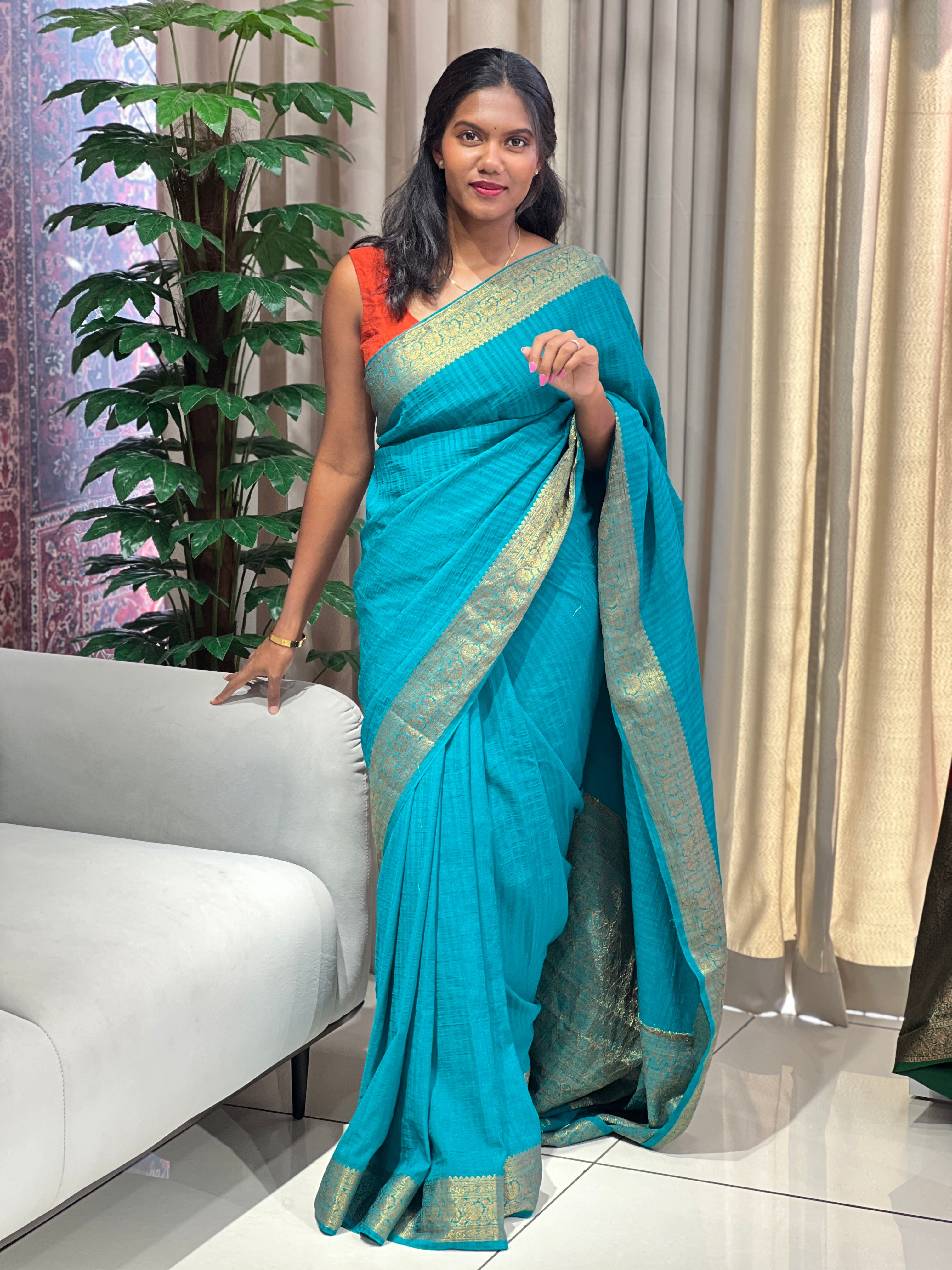 Thread & Zari Woven Tussar Banarasi Saree | YNG1113