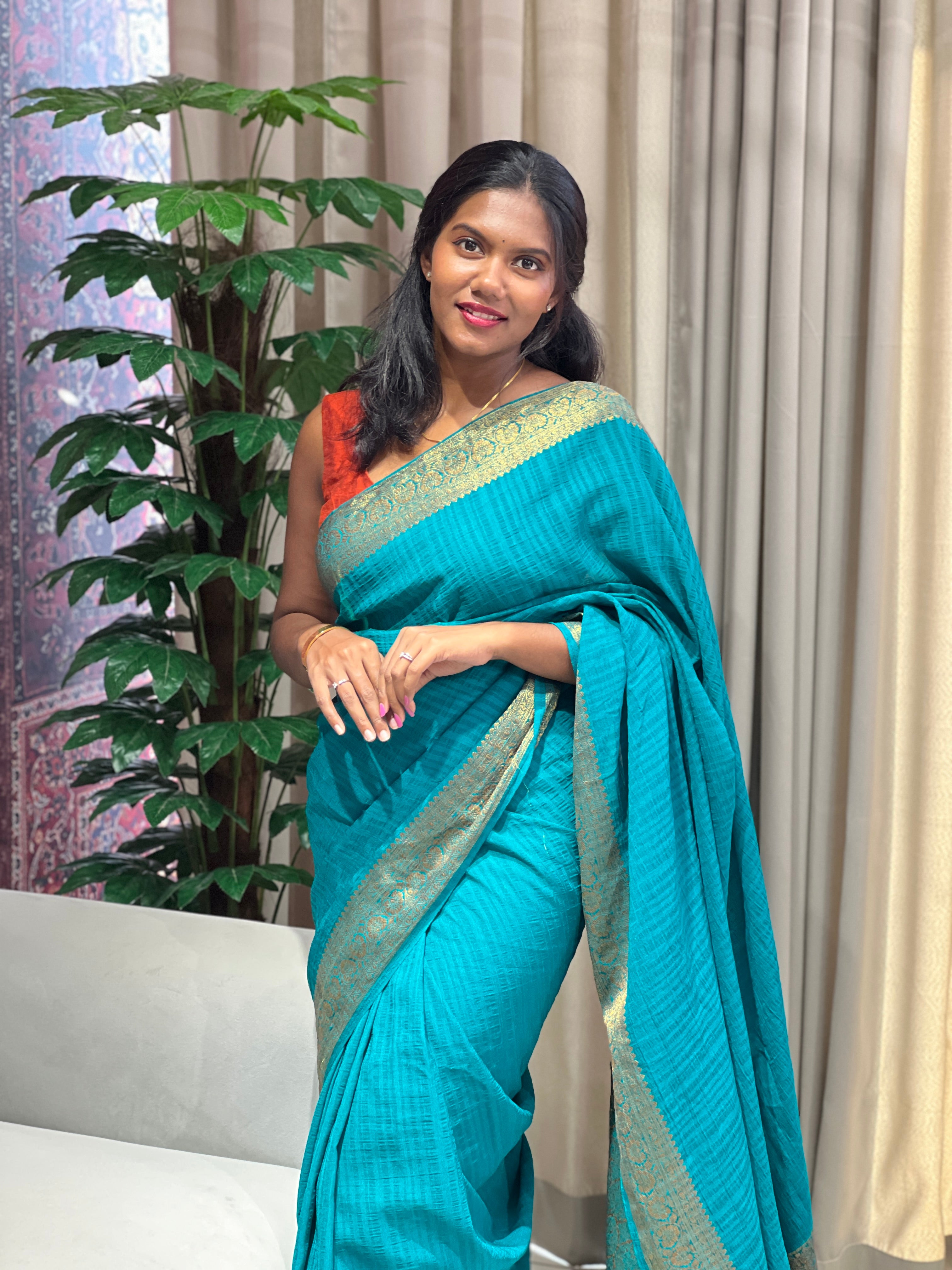 Thread & Zari Woven Tussar Banarasi Saree | YNG1113