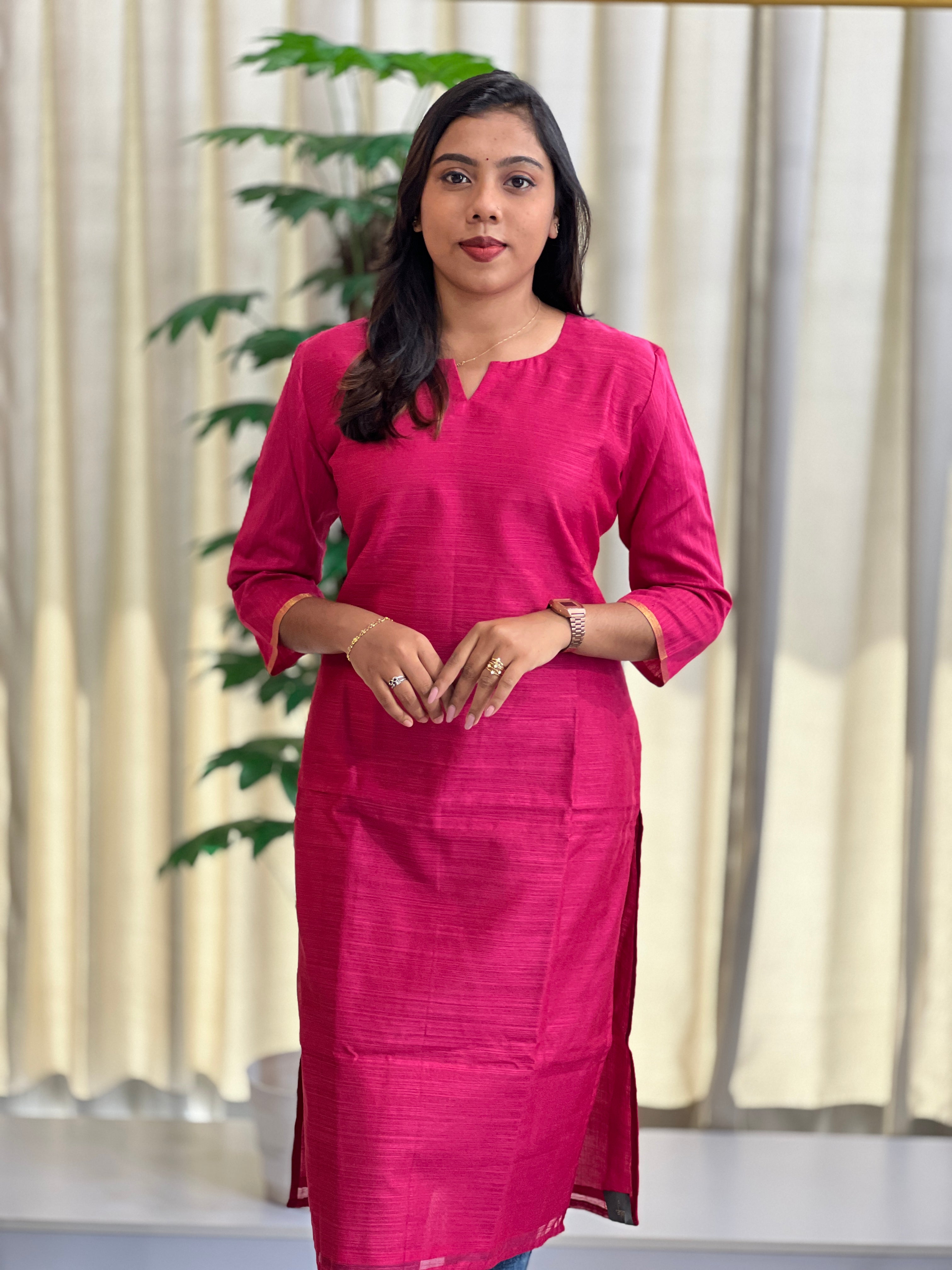 Solid Pattern Raw Cotton Kurta | DNT726