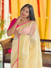 Zari Check Patterned Linen Saree | SK442