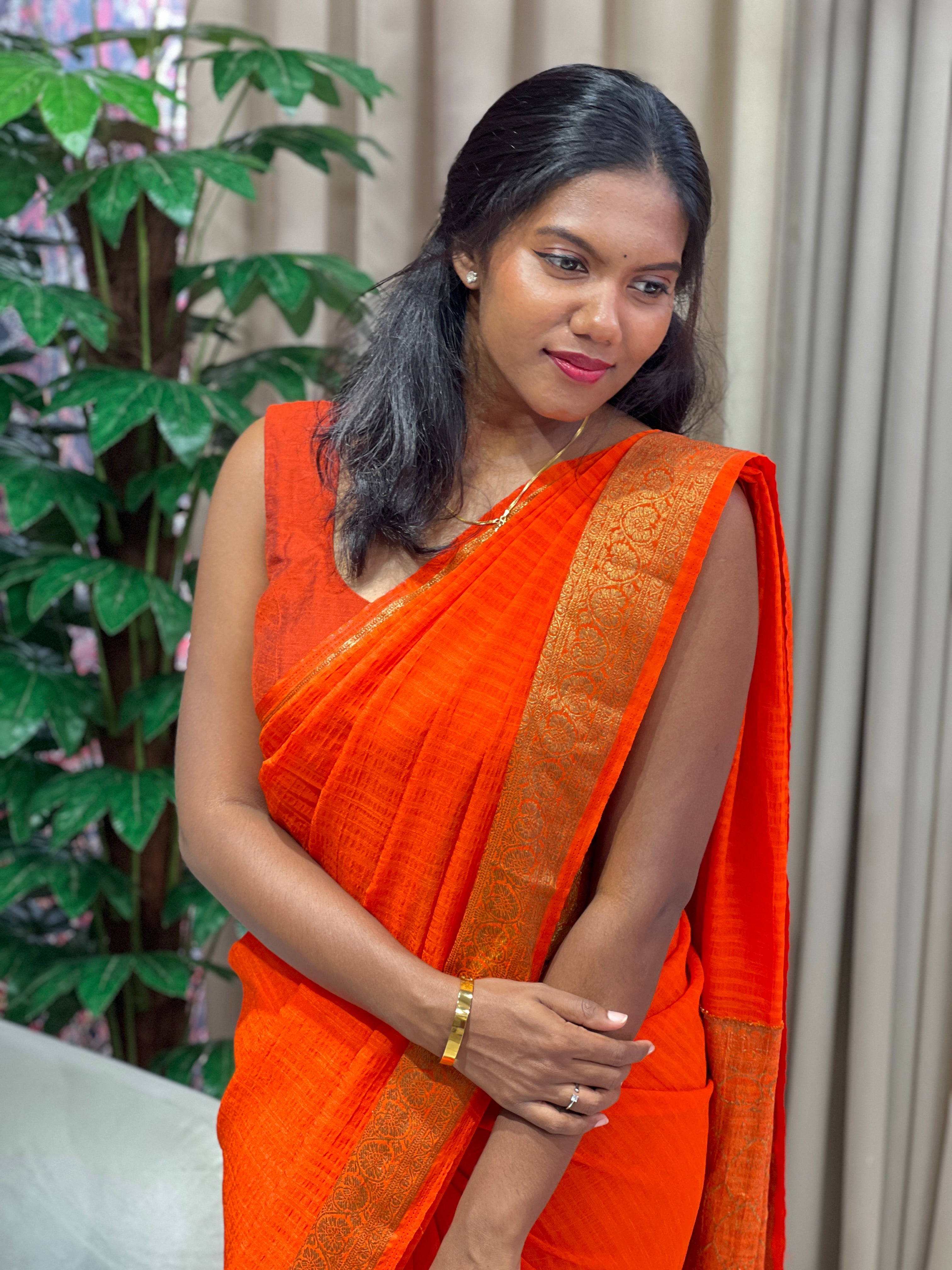 Thread & Zari Woven Tussar Banarasi Saree | YNG1120