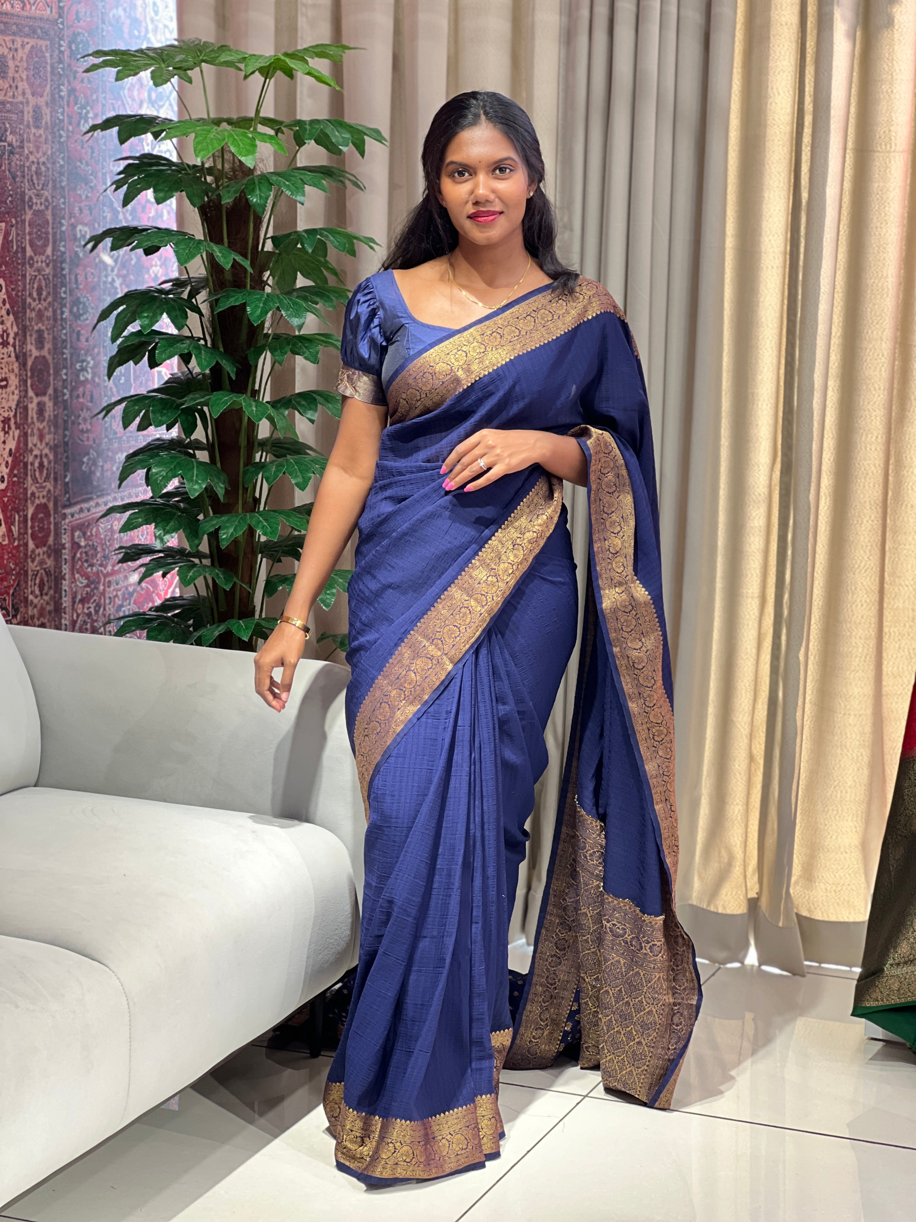 Thread & Zari Woven Tussar Banarasi Saree | YNG1119