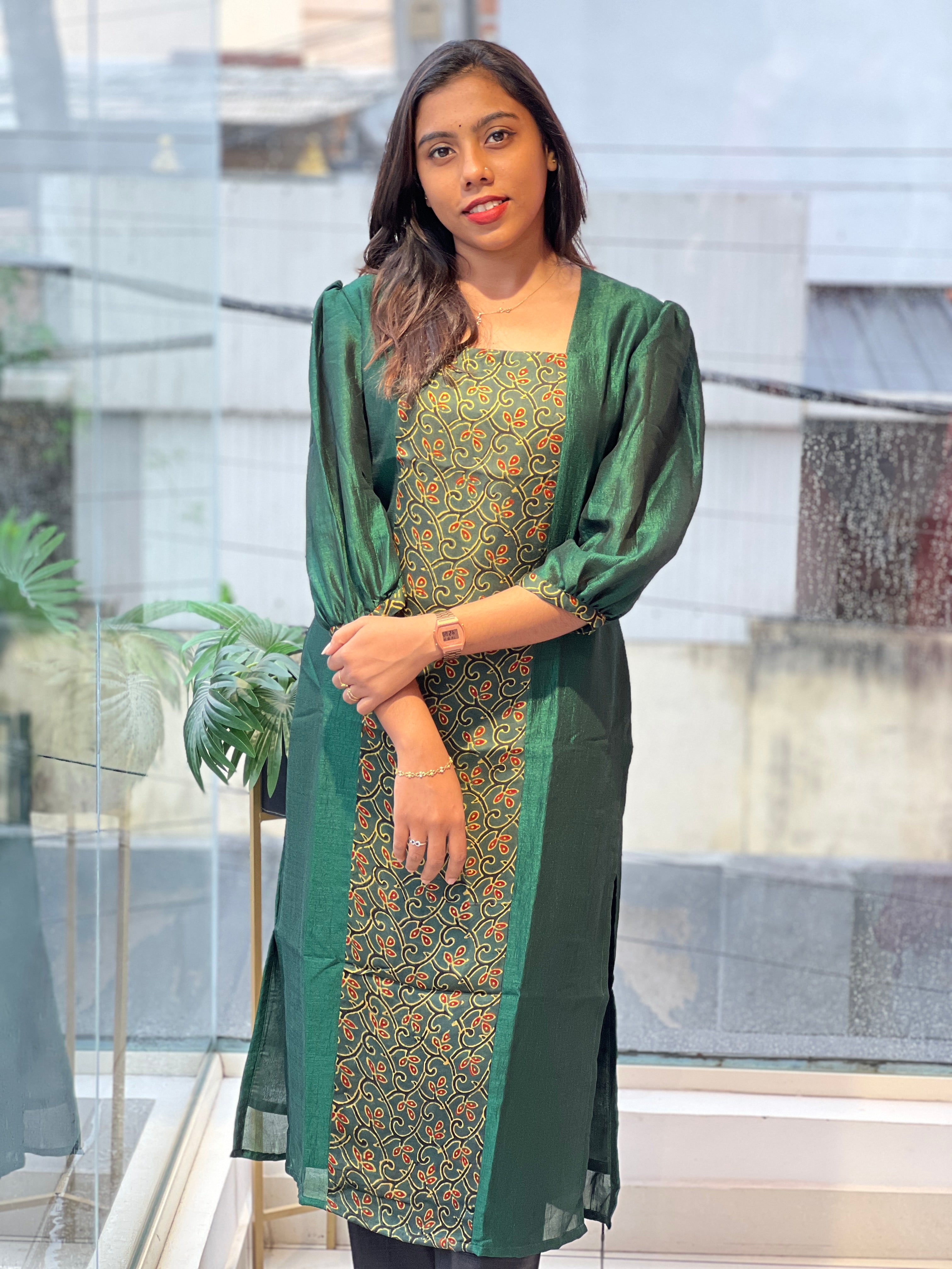Printed Patch Detailed Cotton Kurta  | DNT888