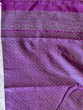 Silver Zari & Thread Weaving Floral Patterned Semi Silk Saree | HT142