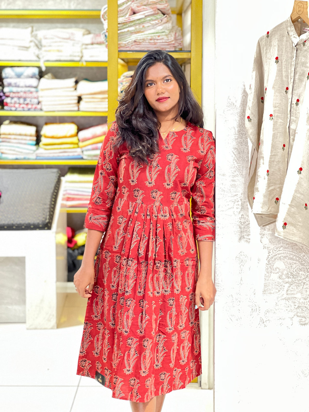 Floral Printed Pattern Cotton Kurta | DNT690