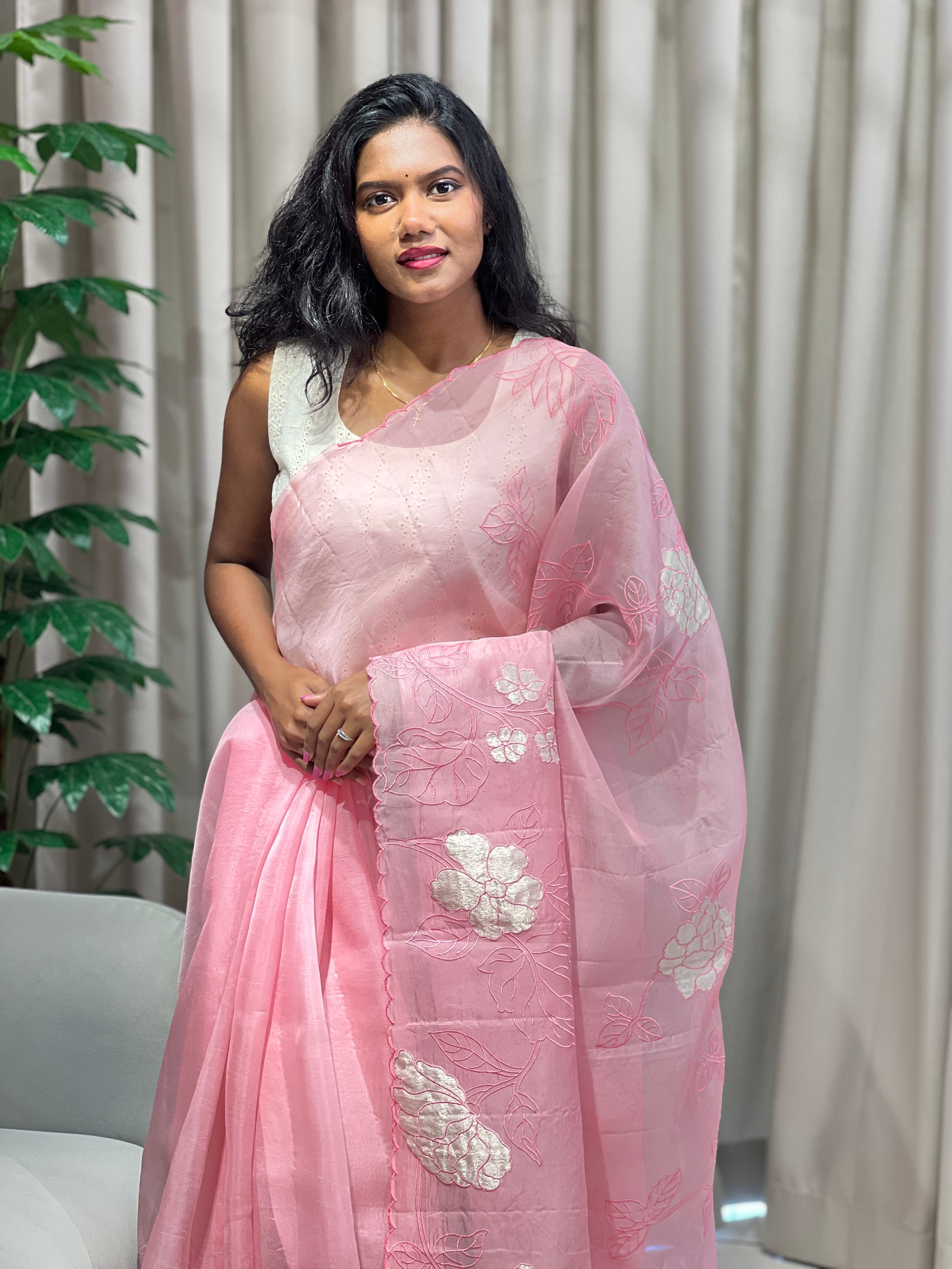 Floral Applique Detailed Pure Organza Saree | MM185