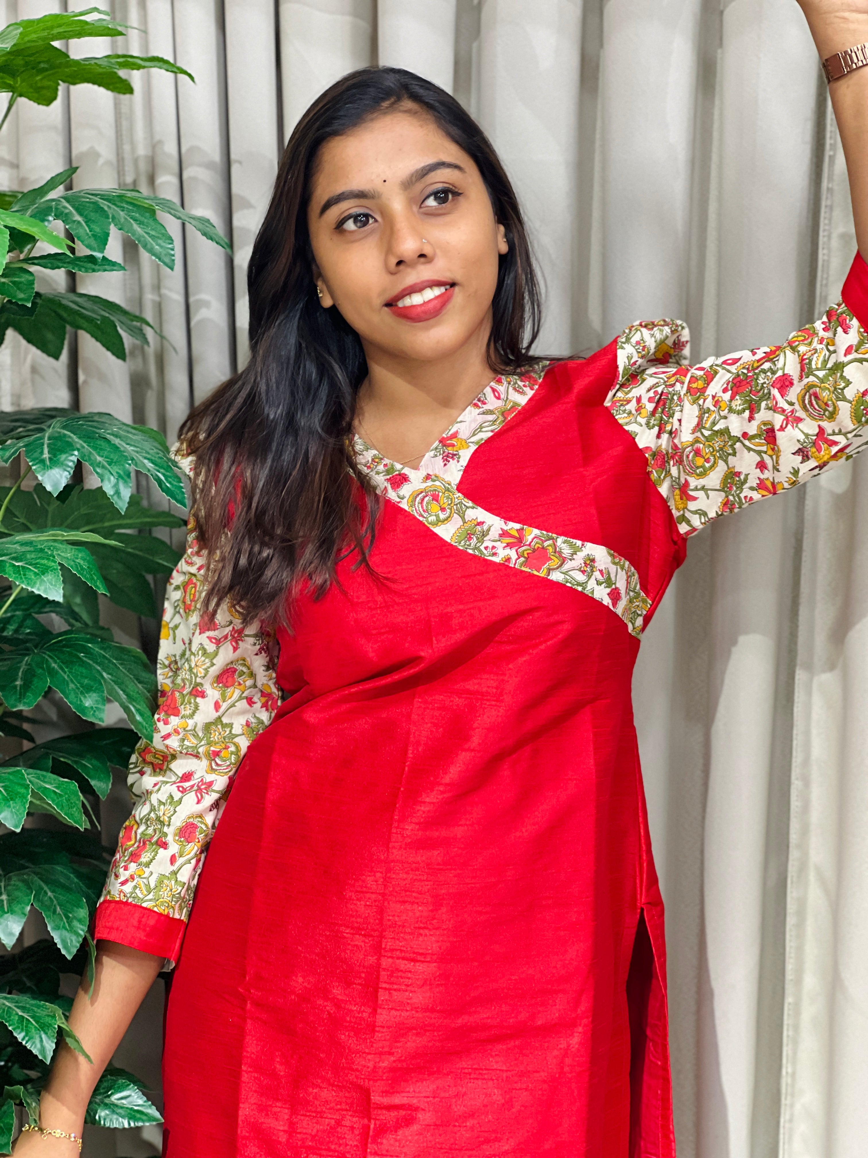 Patch Detailed Raw Cotton Kurta | DNT894