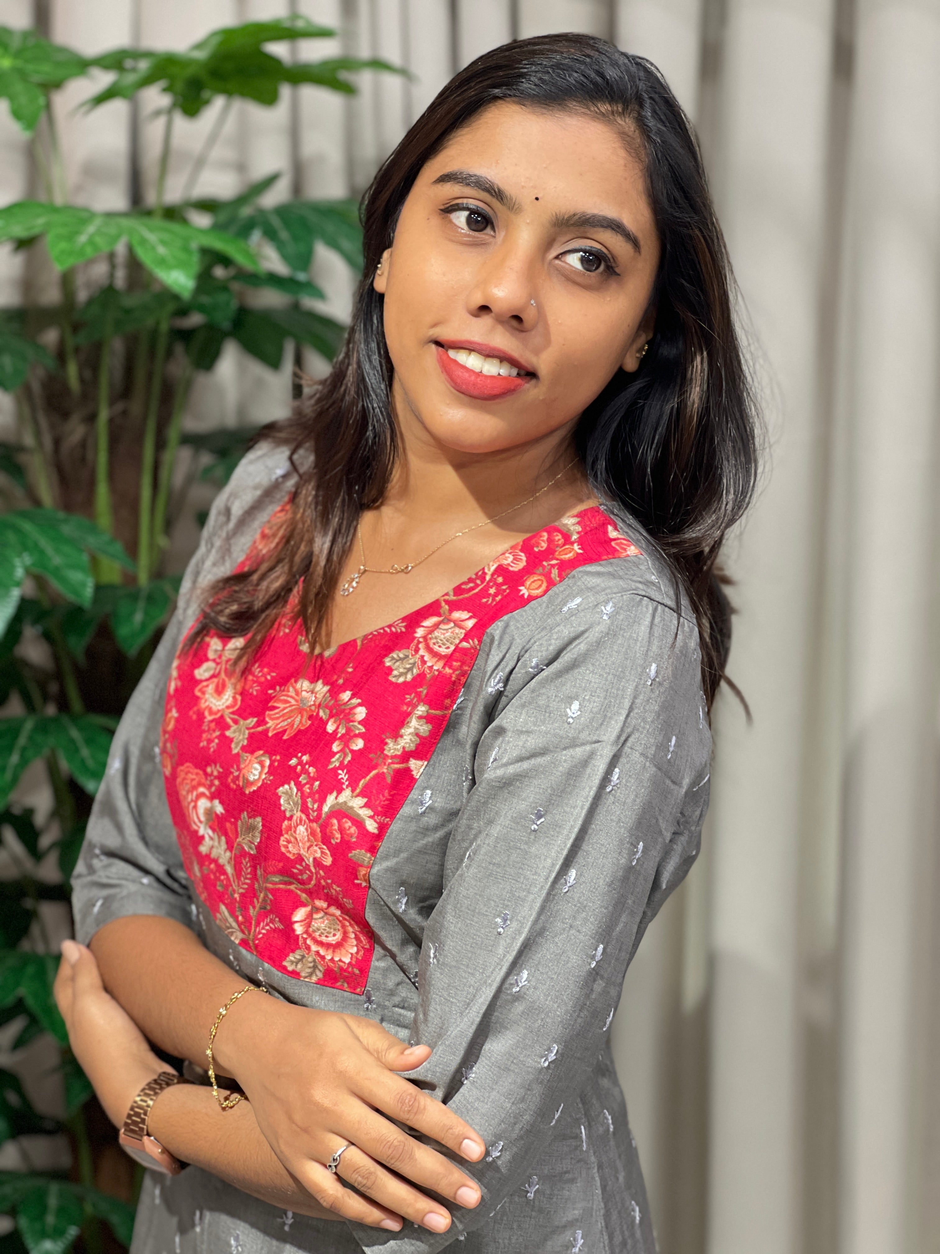 Patch Detailed Chanderi Finish Kurta | DNT885