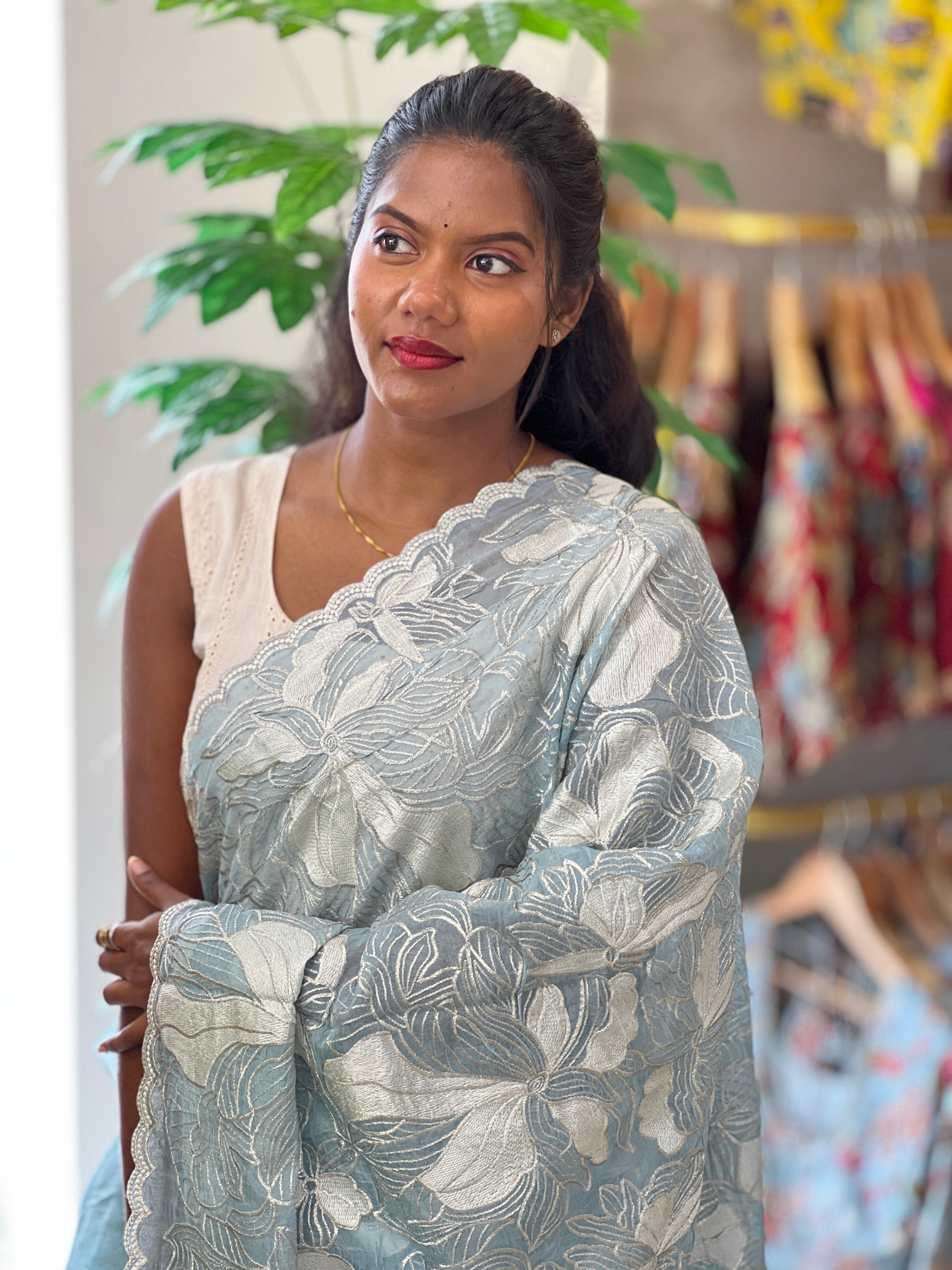 Floral Embroidered Crushed Organza Saree | HT457