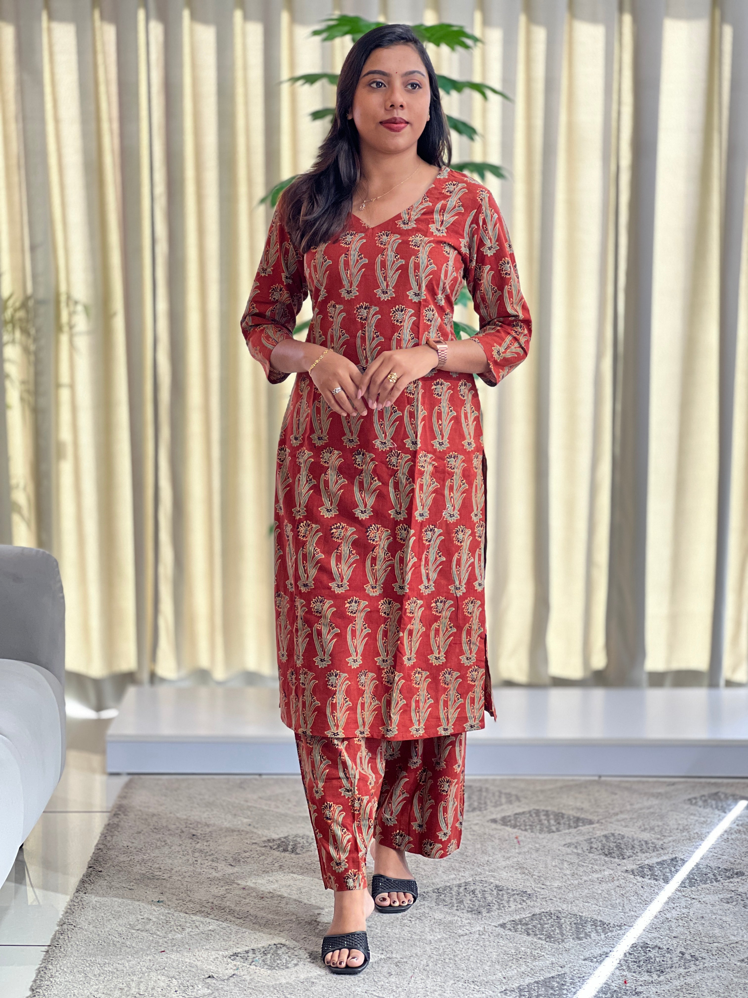 Printed Pattern Cotton Kurta Set | DNT687
