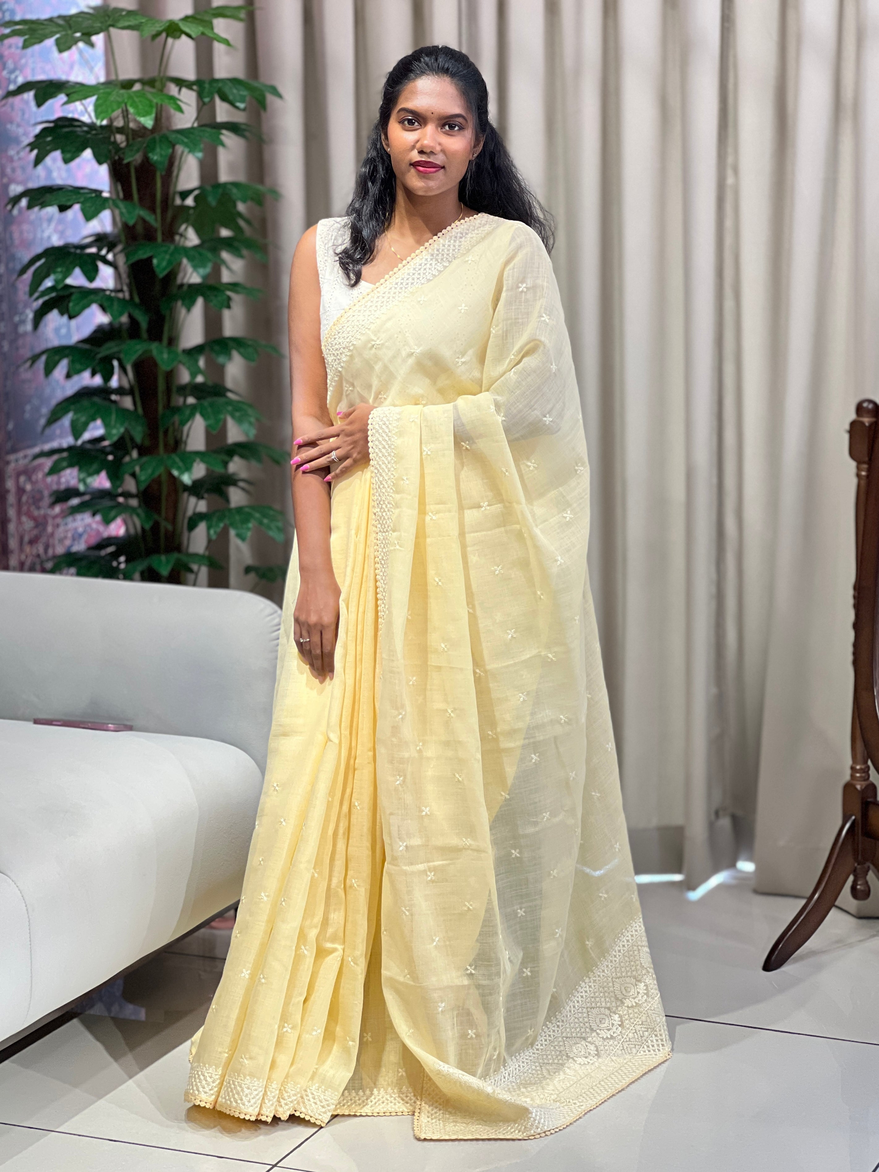 Machine Embroidery Detailed Semi Linen Saree | BLD2079