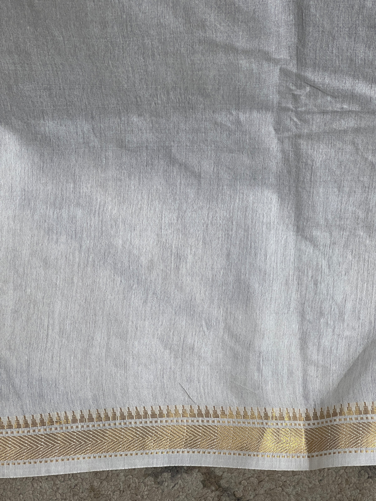 Floral Embroidered Bhagalpuri Linen Saree | NHH640