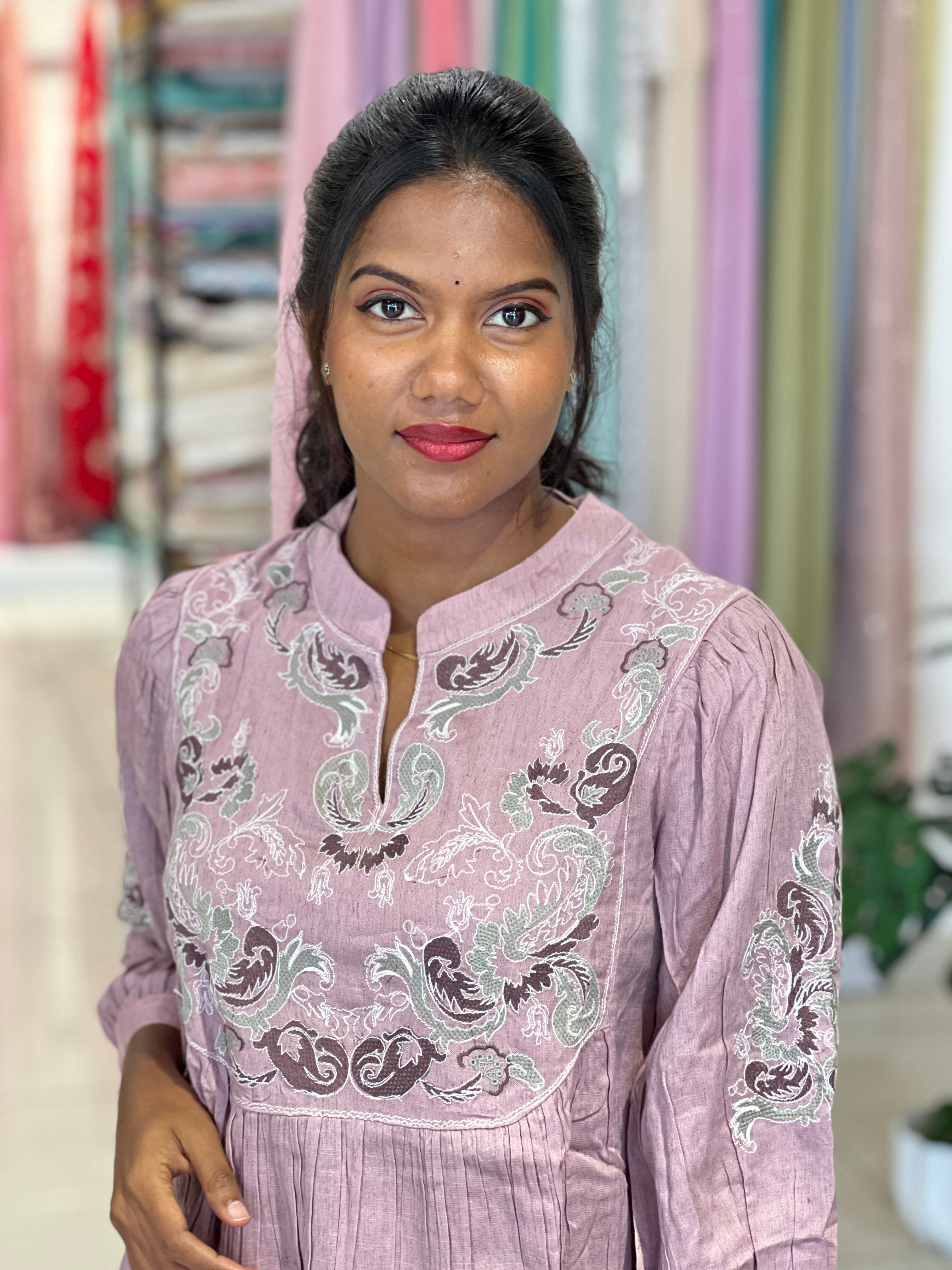 Embroidery Detailed Kora Cotton Kurta | AOR103