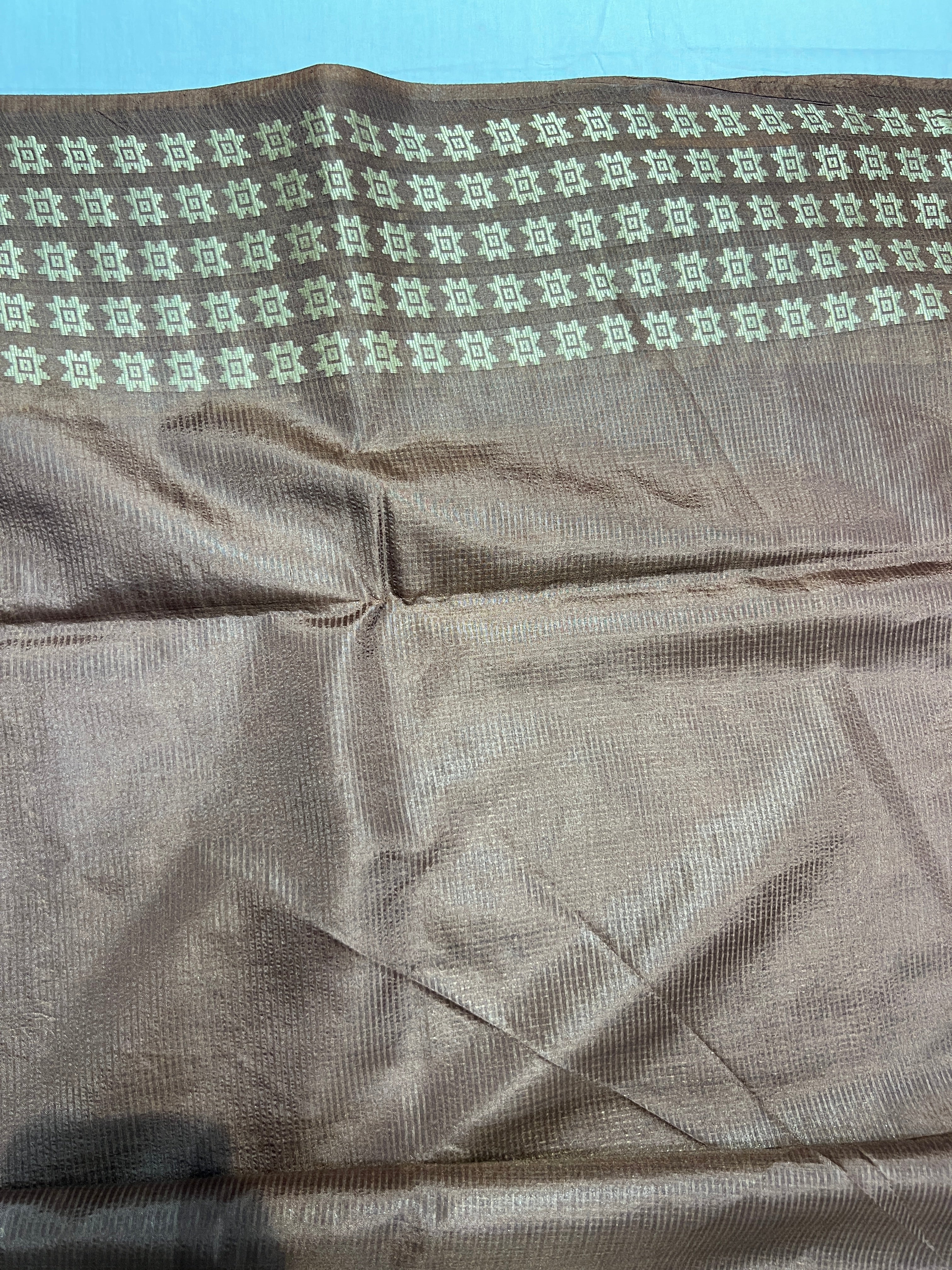 Thread Woven Floral Patterned Semi Tussar Saree | ACT1770