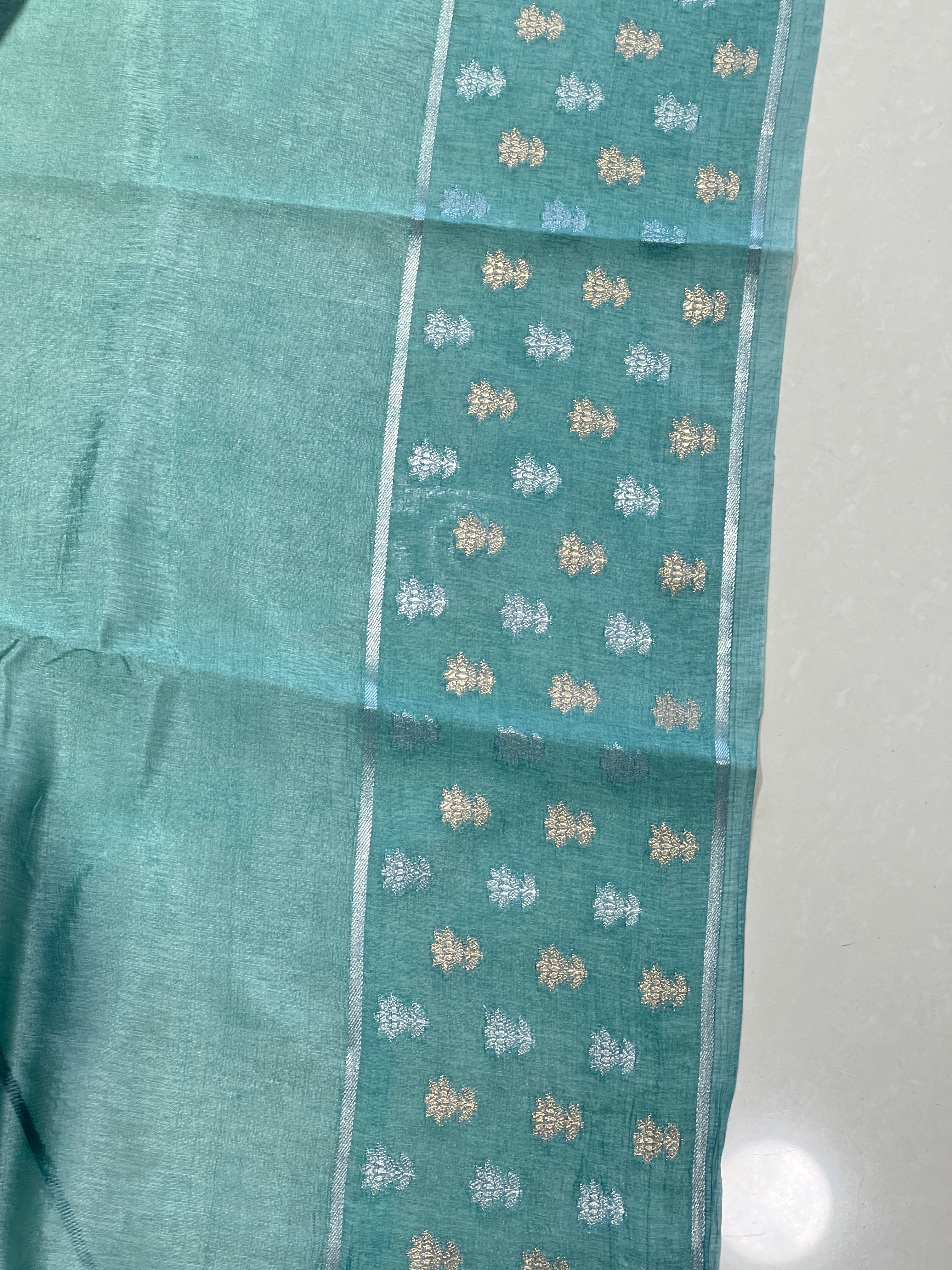 Floral Woven Semi Silk Saree | NN293