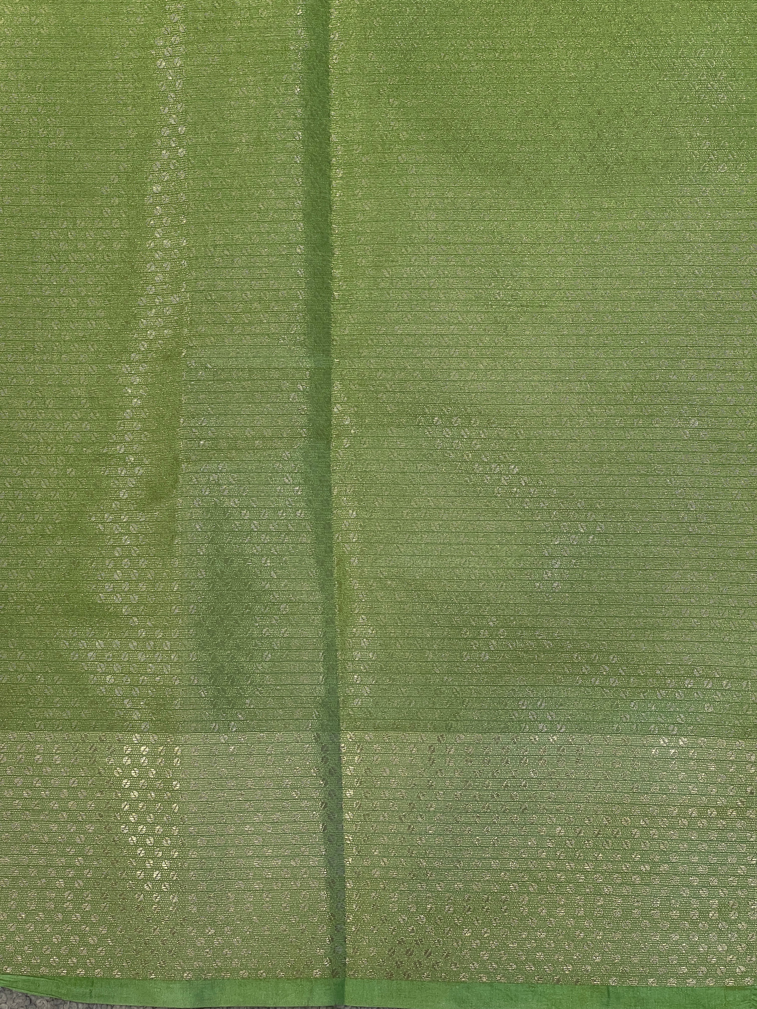 Zari Weaved Leaf Patterned Semi Banarasi Saree | NN351