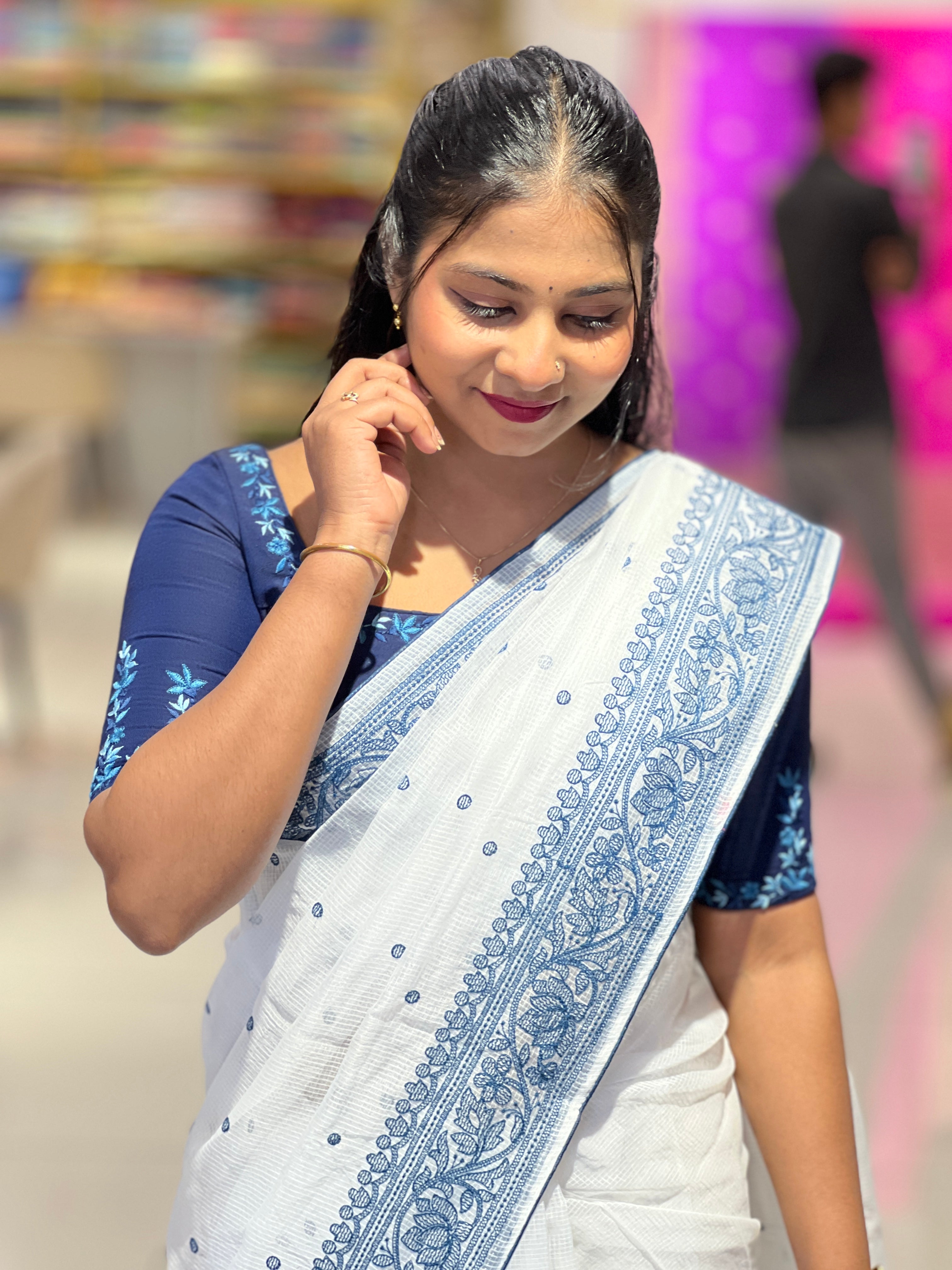 Lucknowi Inspired Embroidery Detailed Kota Saree | BLD1481
