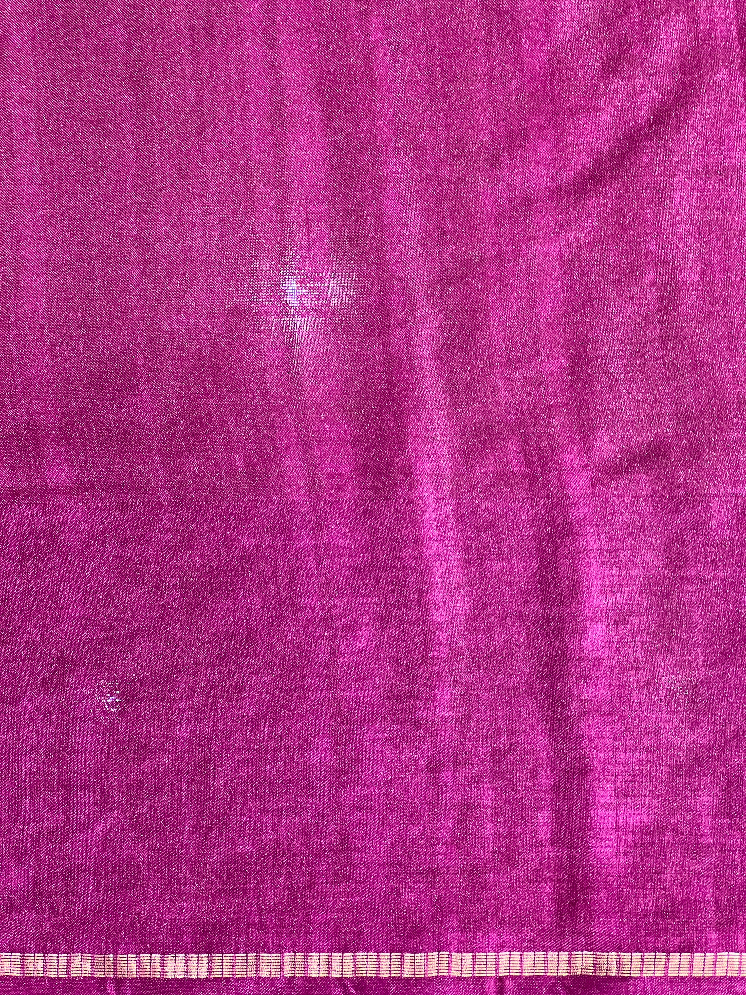 Check Weaving Floral Patterned Semi Tussar Saree | SUN746