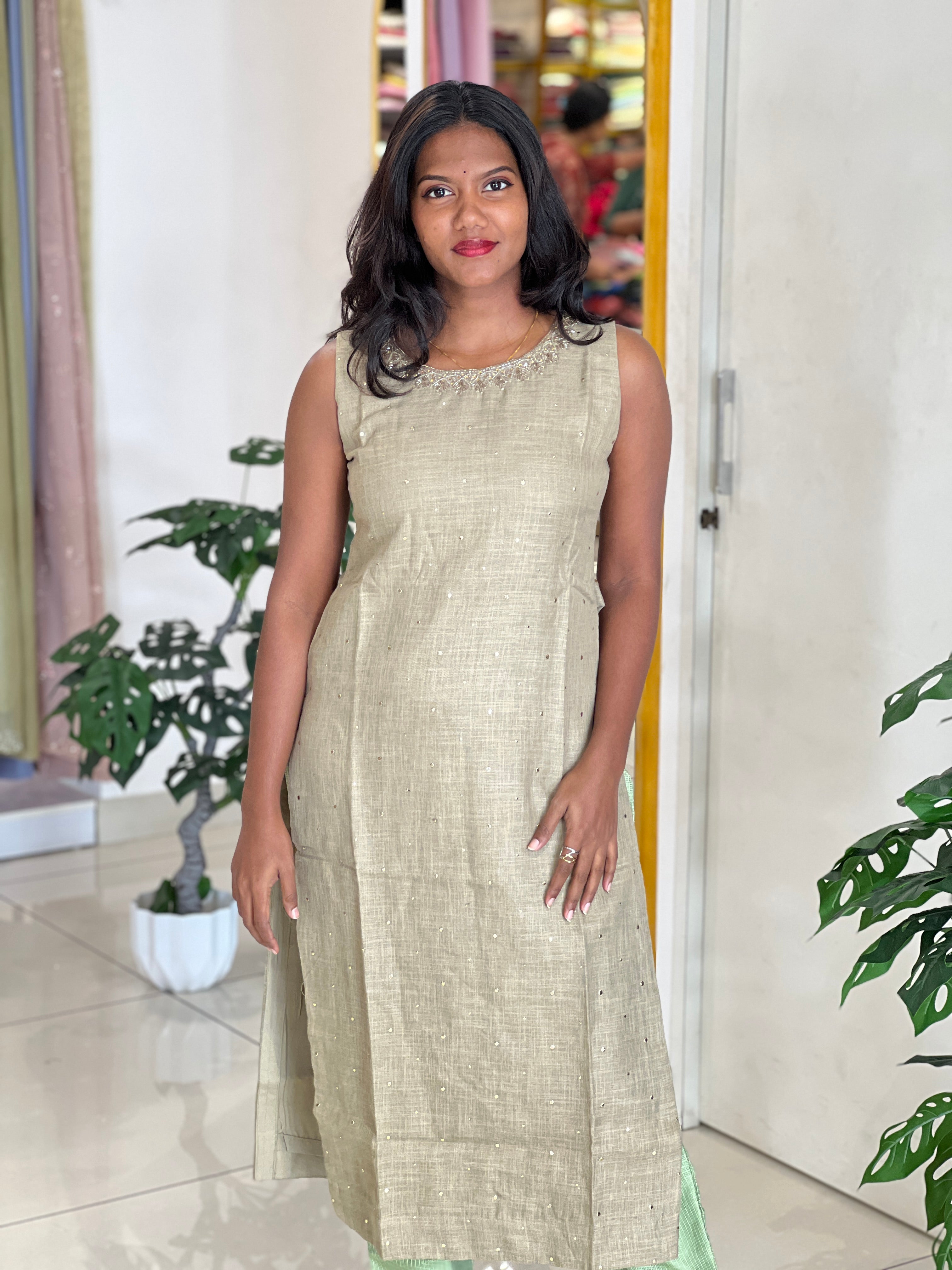 Handwork Detailed Linen Cotton Kurta | NAI205