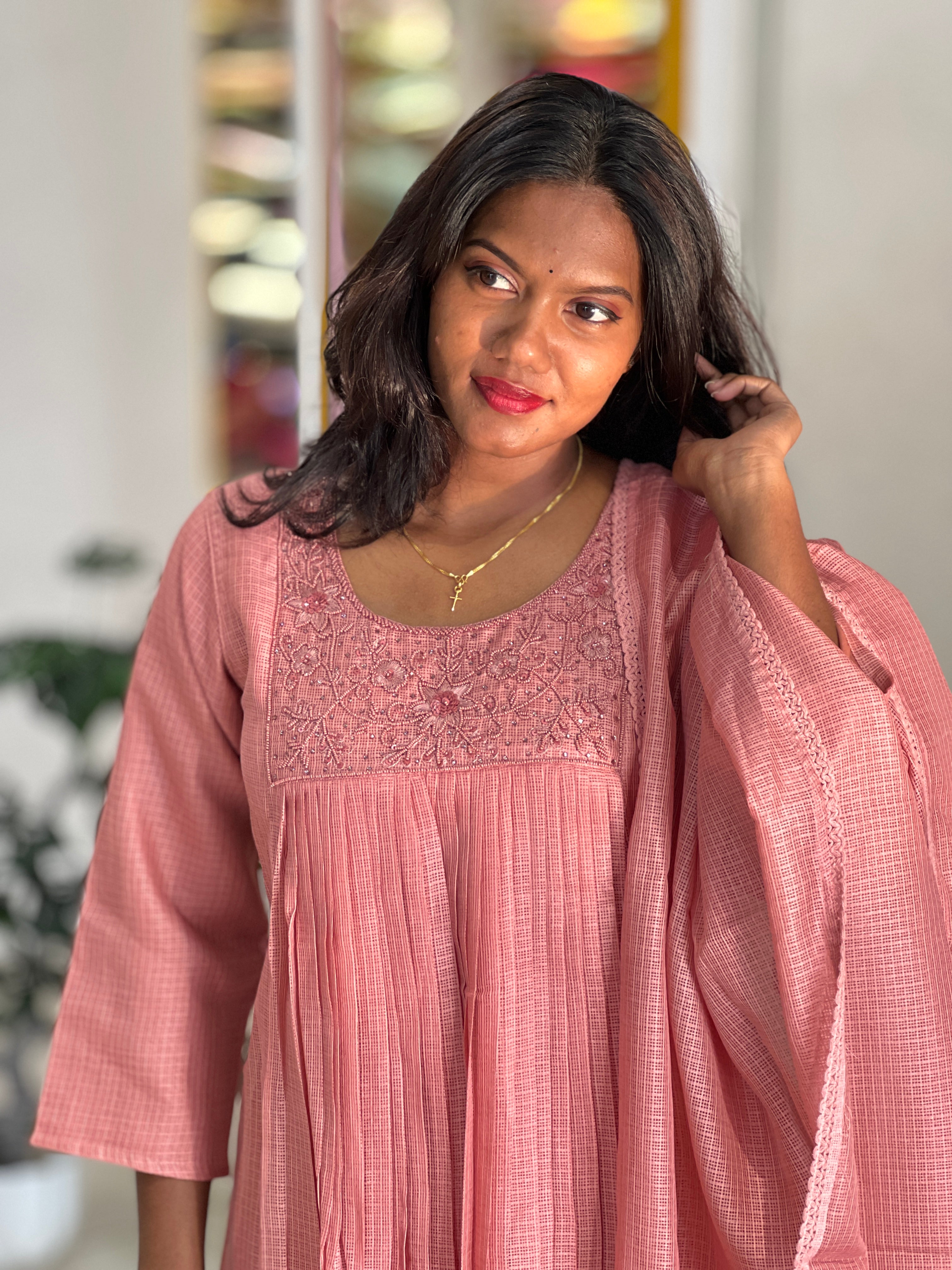 Handwork Detailed Silky Kota Kurta Set | SLM167