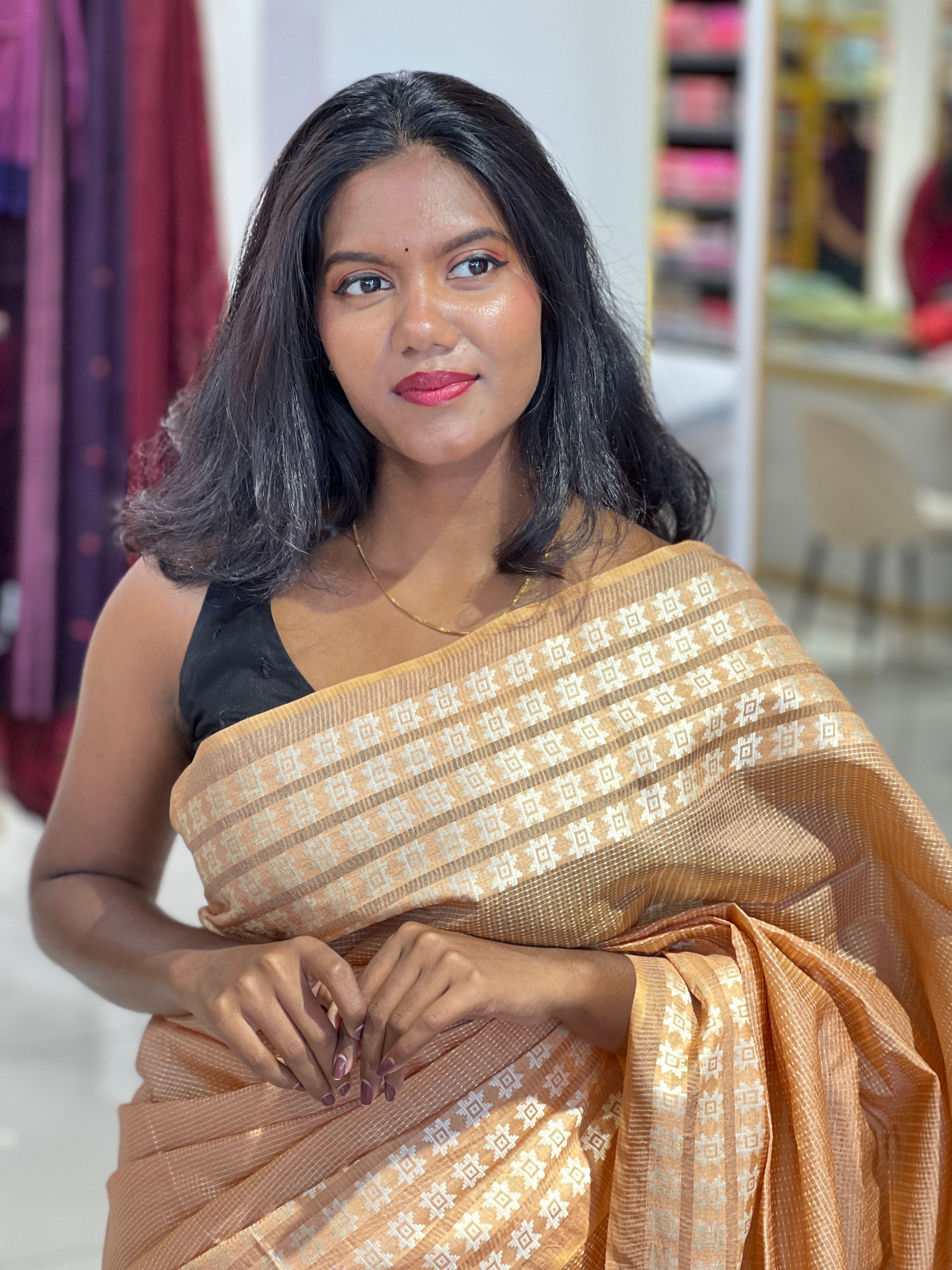 Thread Woven Floral Patterned Semi Tussar Saree | ACT1764