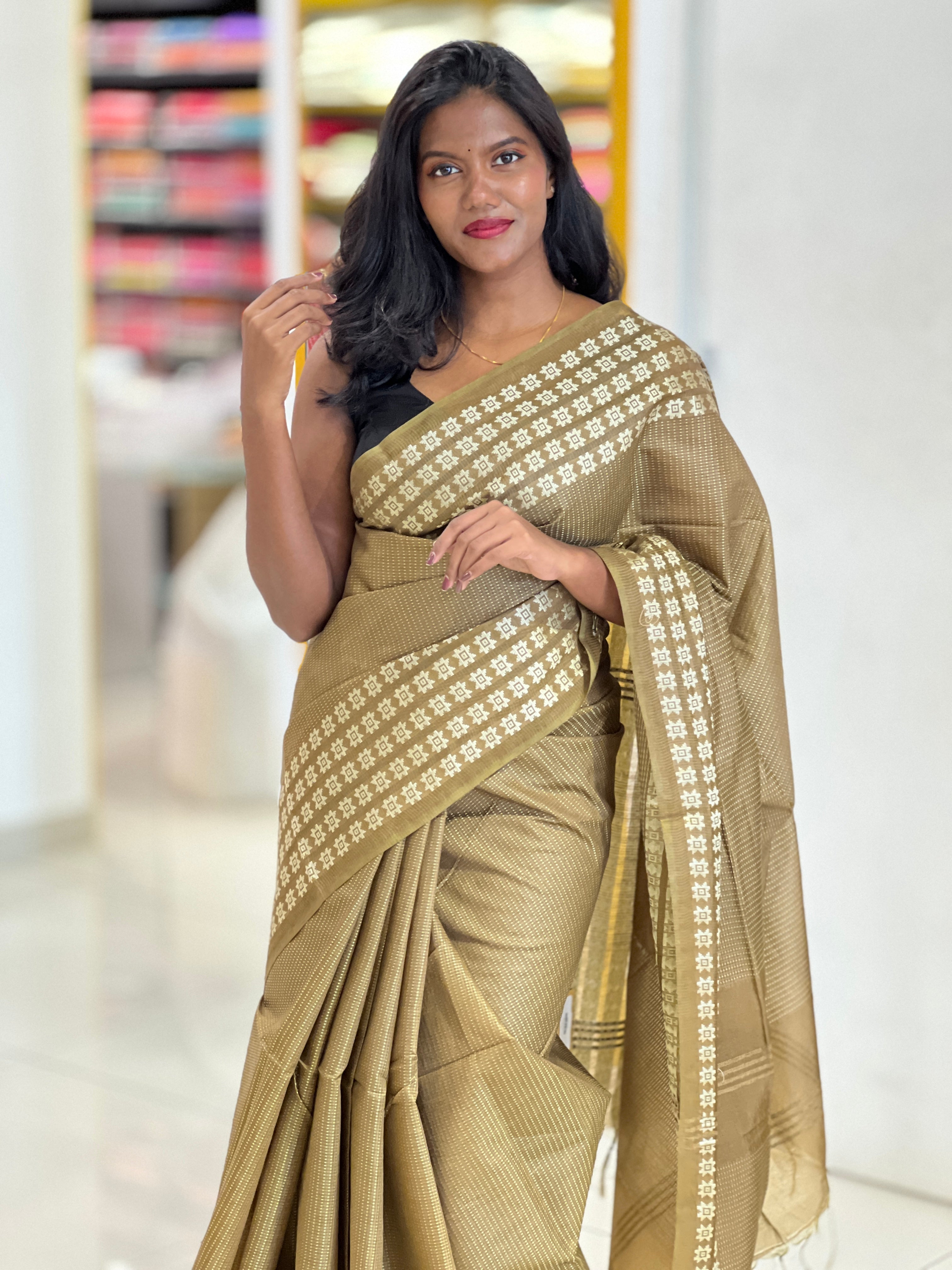 Thread Woven Floral Patterned Semi Tussar Saree | ACT1760