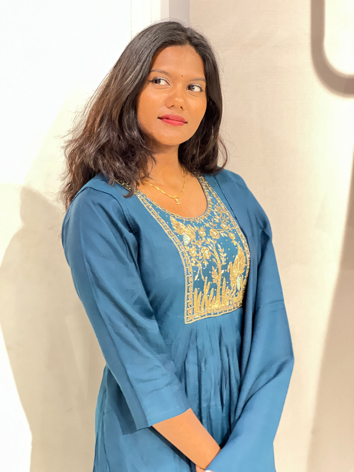 Hand Work Muslin Finish Kurta Set | SLM254