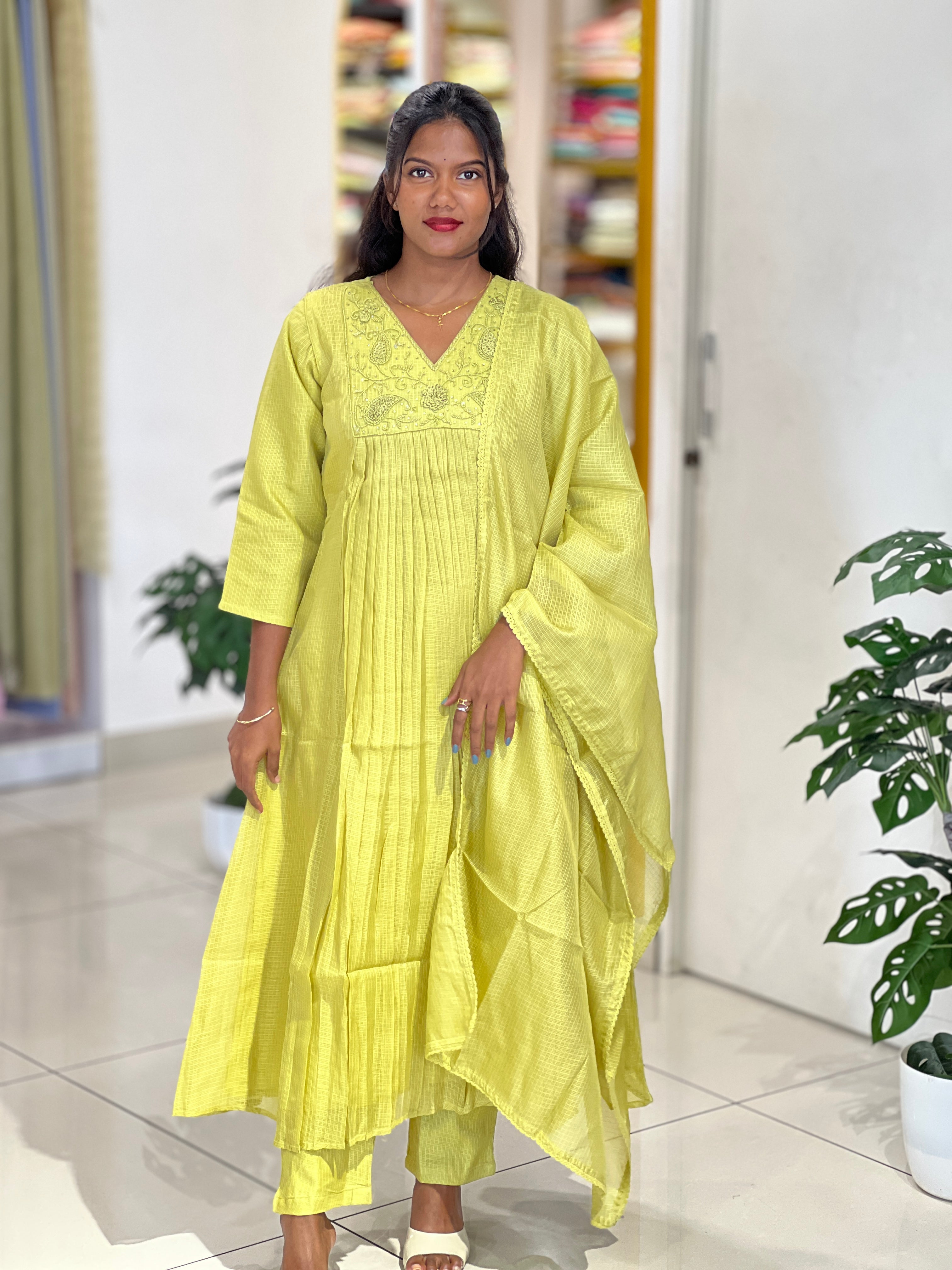 Handwork Detailed Silky Kota Kurta Set | SLM178
