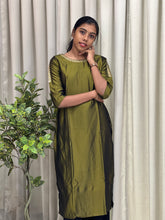 Embroidery Detailing Crepe Silk Kurta | RGA286