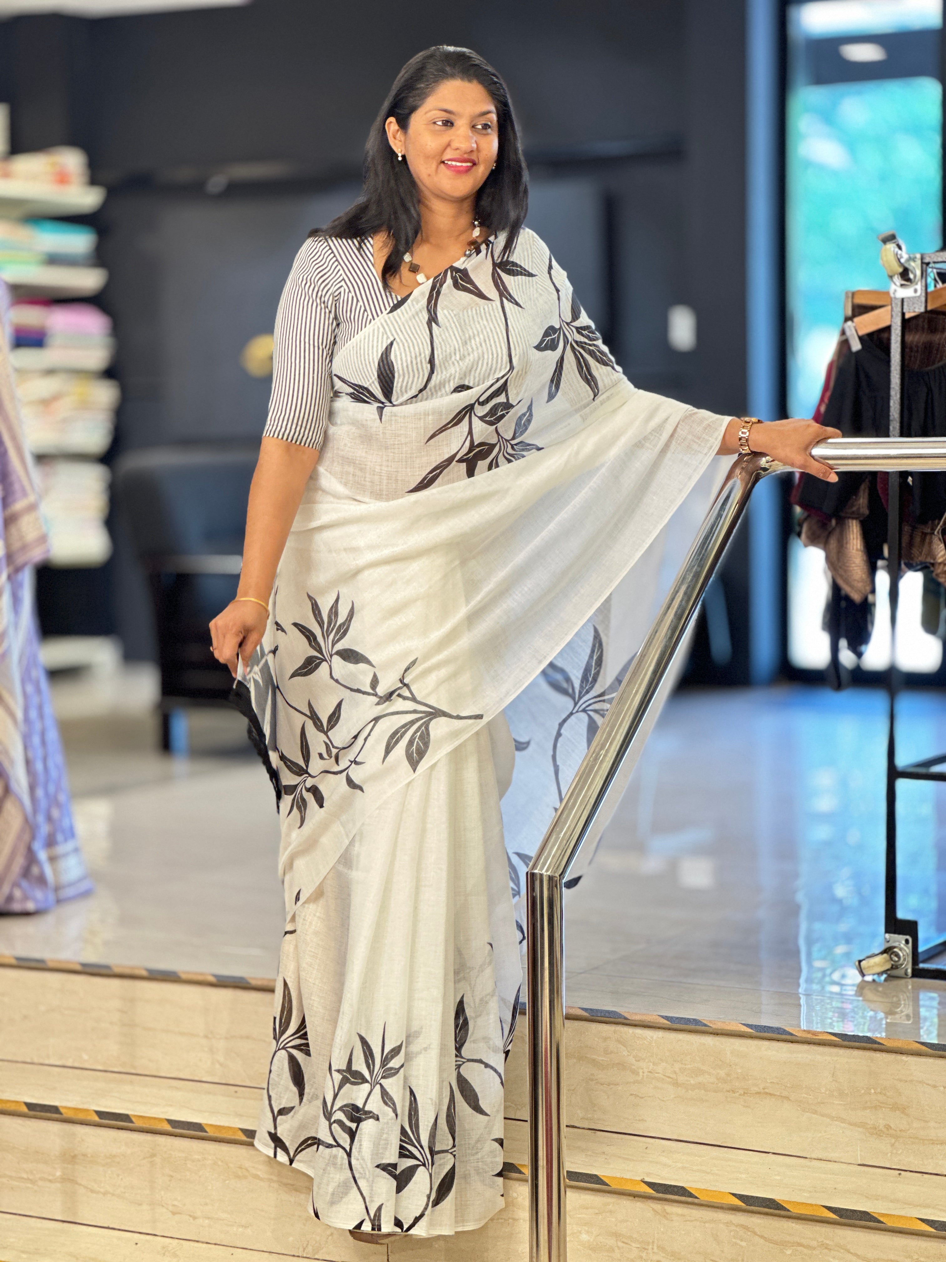 Digital Printed Bhagalpuri Linen Saree | HT293