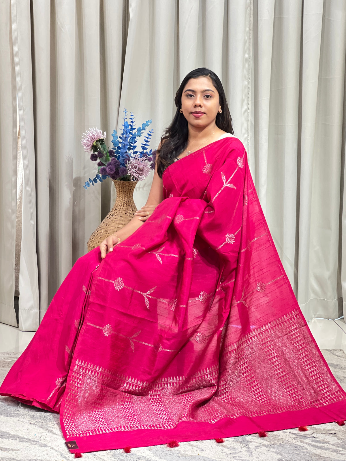 Floral Pattern Semi Raw Silk Saree | YNG1727