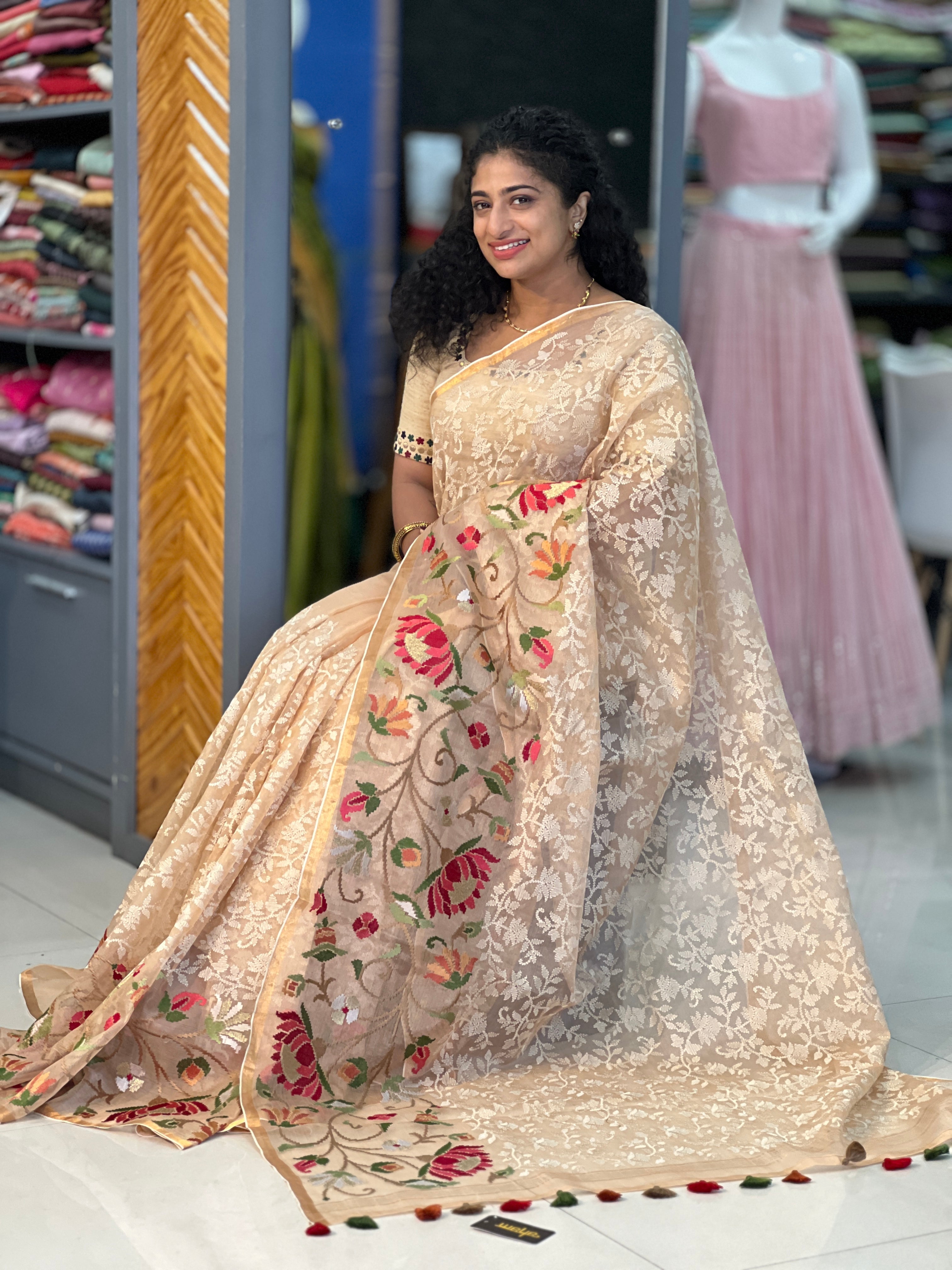 Floral Embroidery Tussar Organza Zari Border | RGD206
