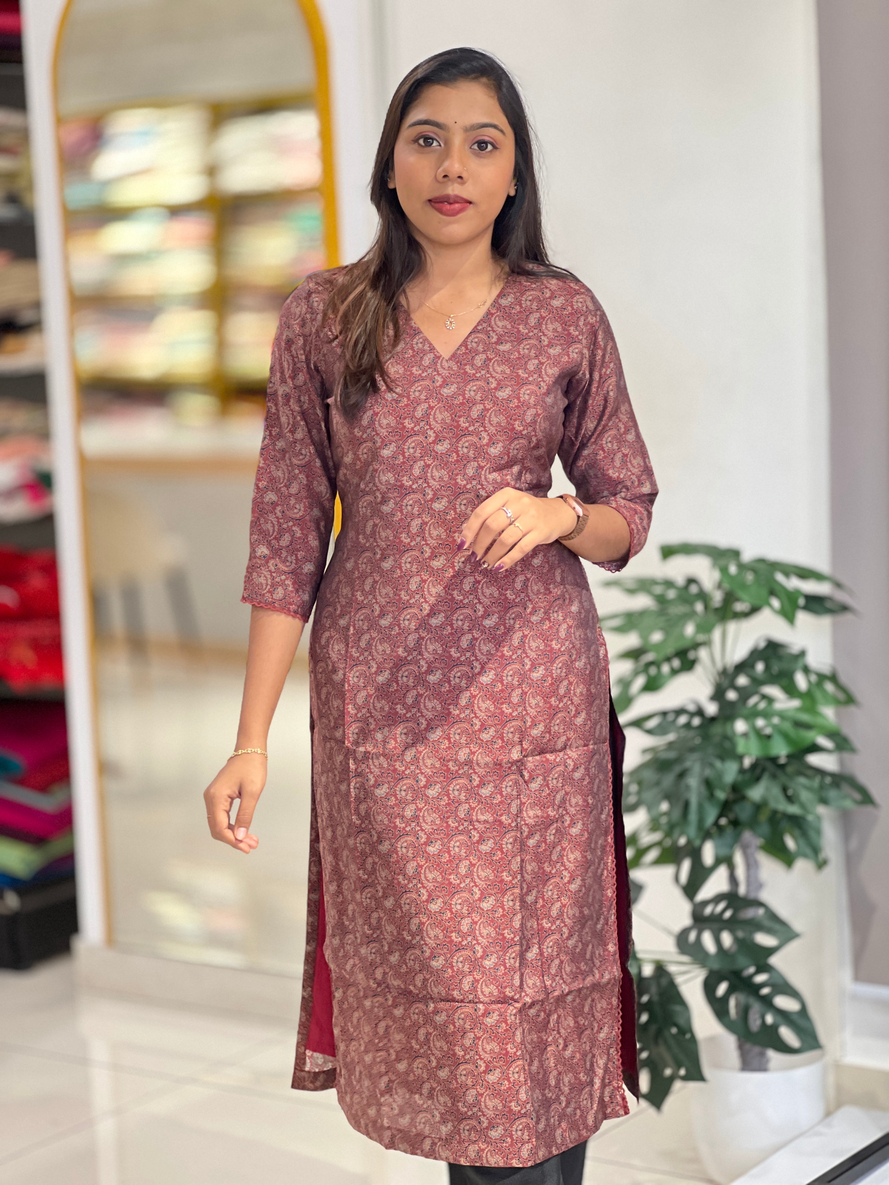 Paisley Print Detailed Muslin Kurta | SV297