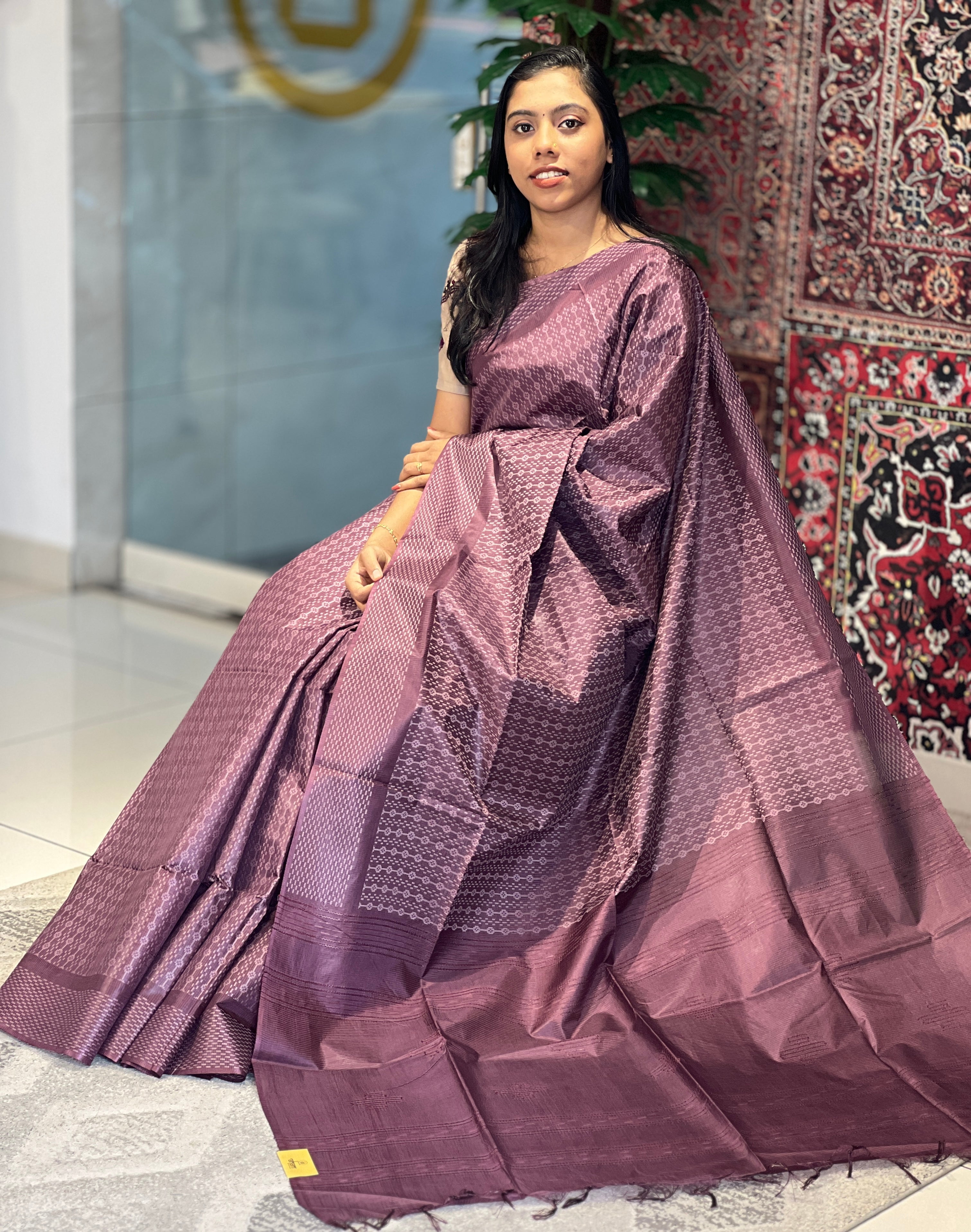 Geometric Weaving Patterned Tussar Finish Saree | PNS105