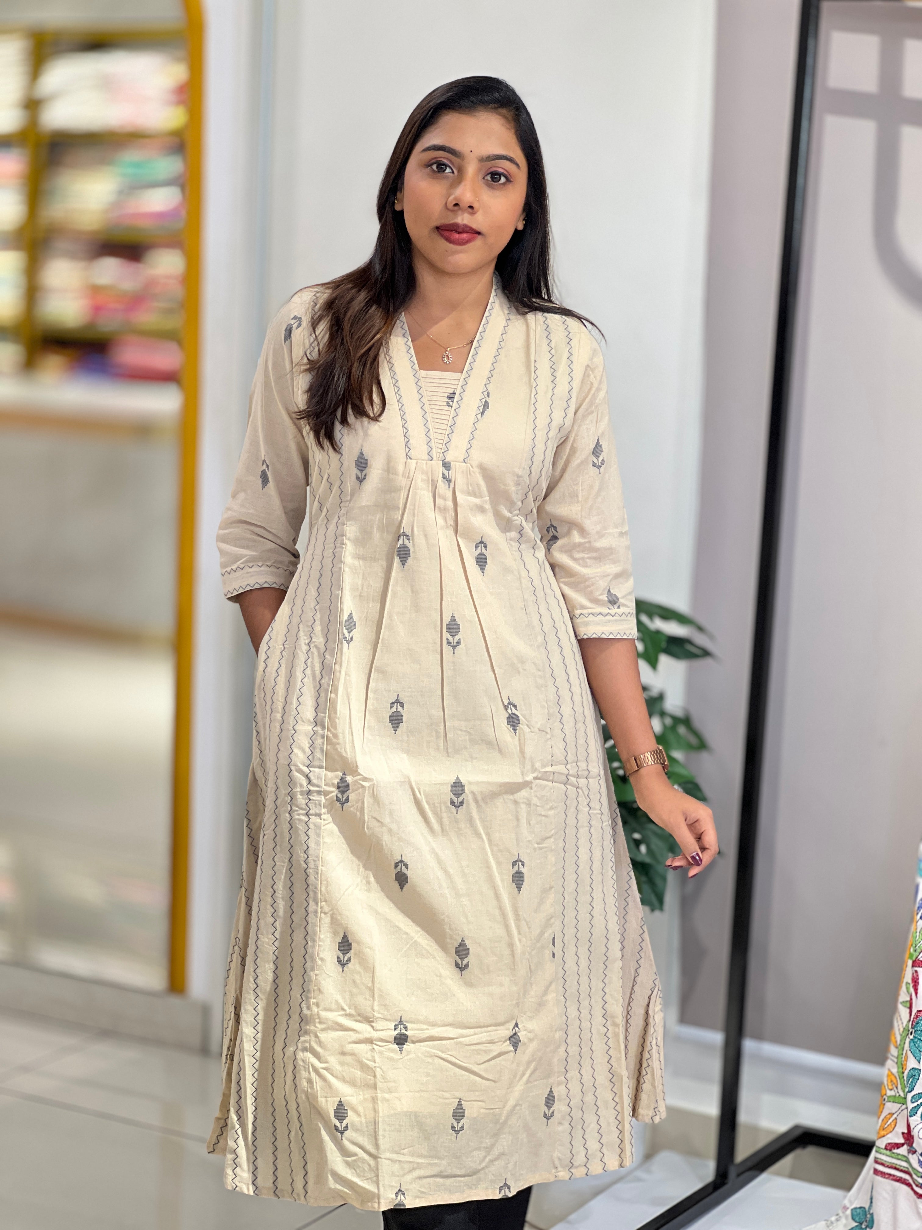 Thread Woven Cotton Kurta | SV294