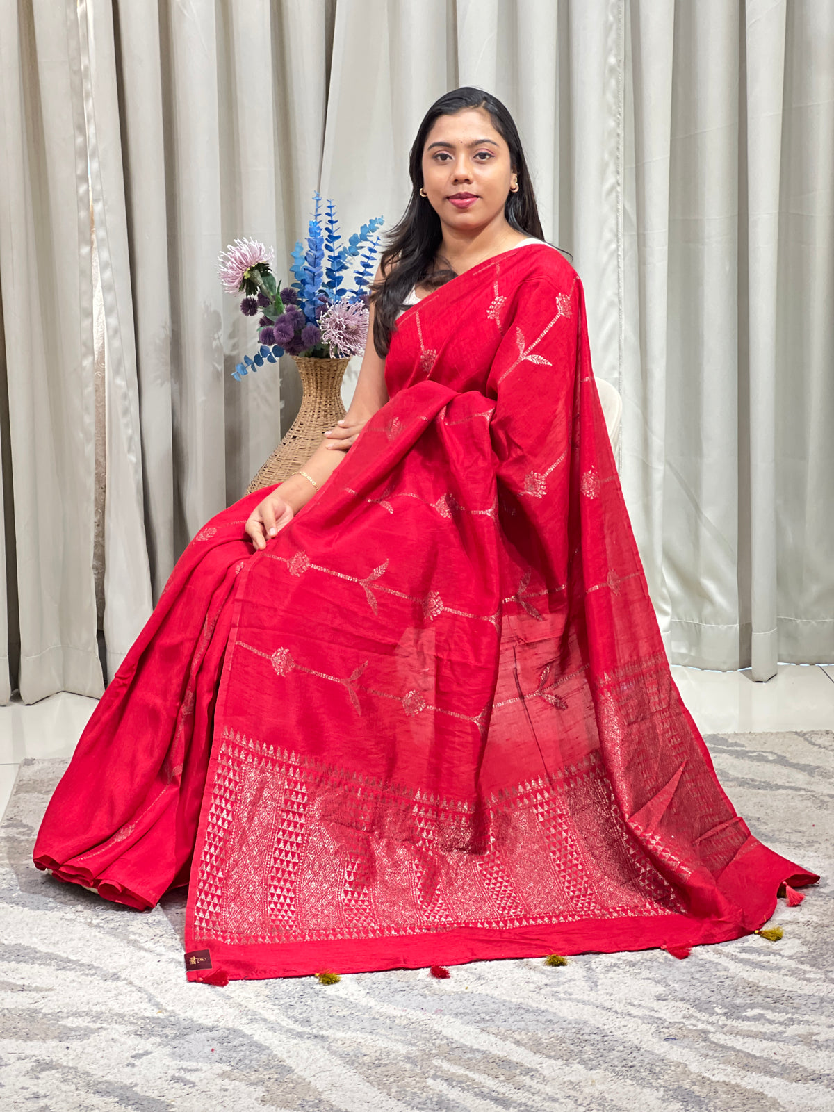 Floral Pattern Semi Raw Silk Saree | YNG1723