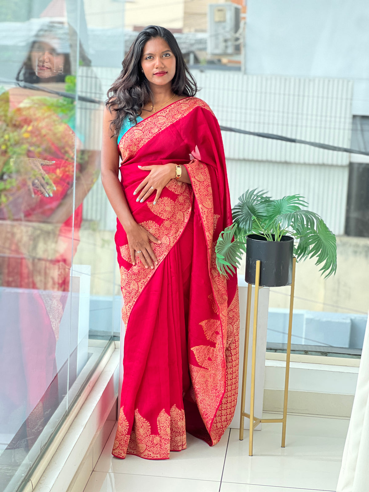 Floral Pattern Tussar Finish Saree | YNG1759