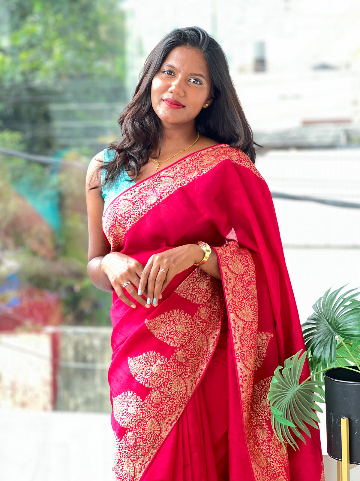 Floral Pattern Tussar Finish Saree | YNG1759