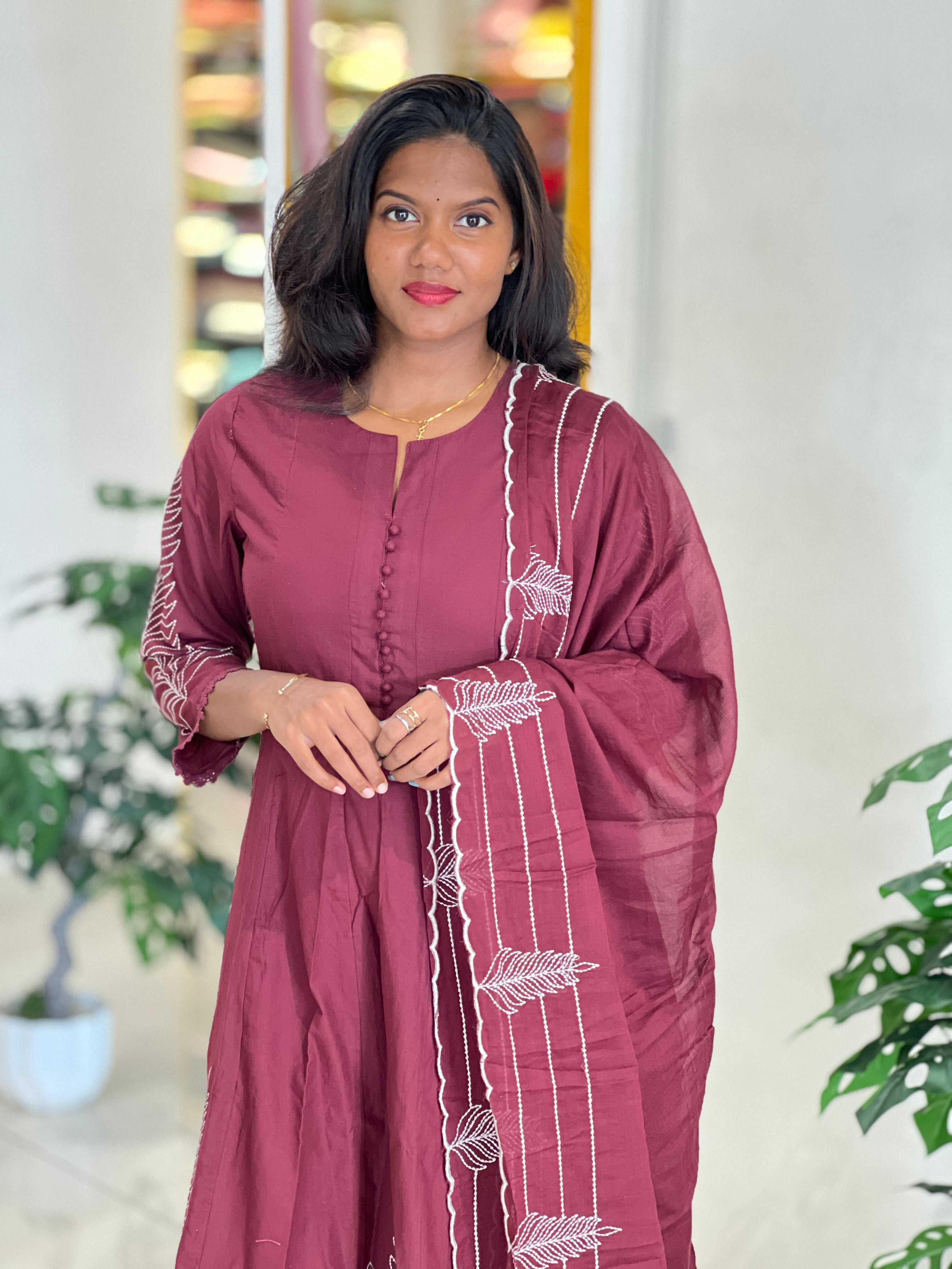 Point Embroidery Detailed Cotton Kurta Set | ARF105