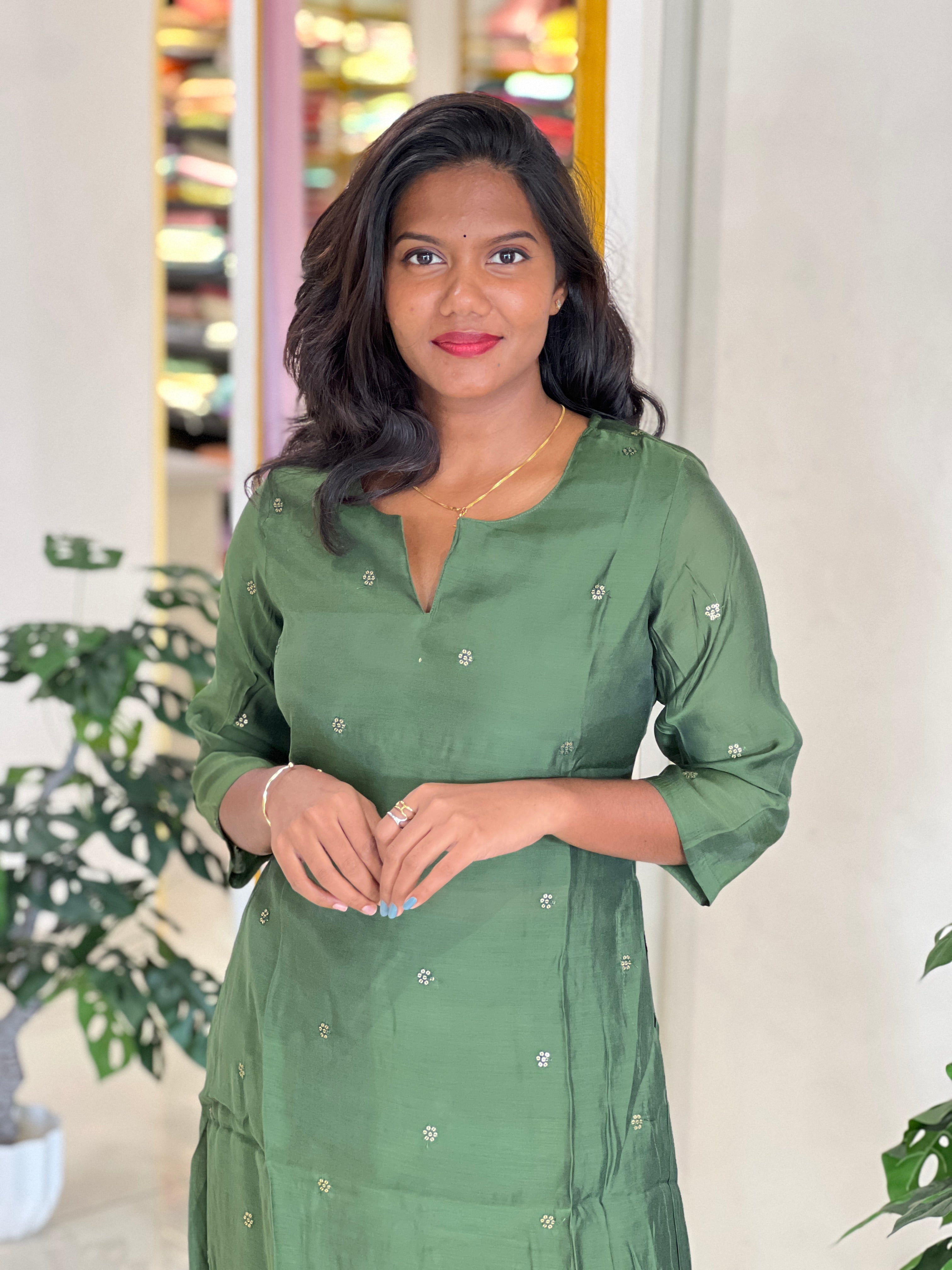 Sequins Embroidery Mul Chanderi Kurta Set |ARF111