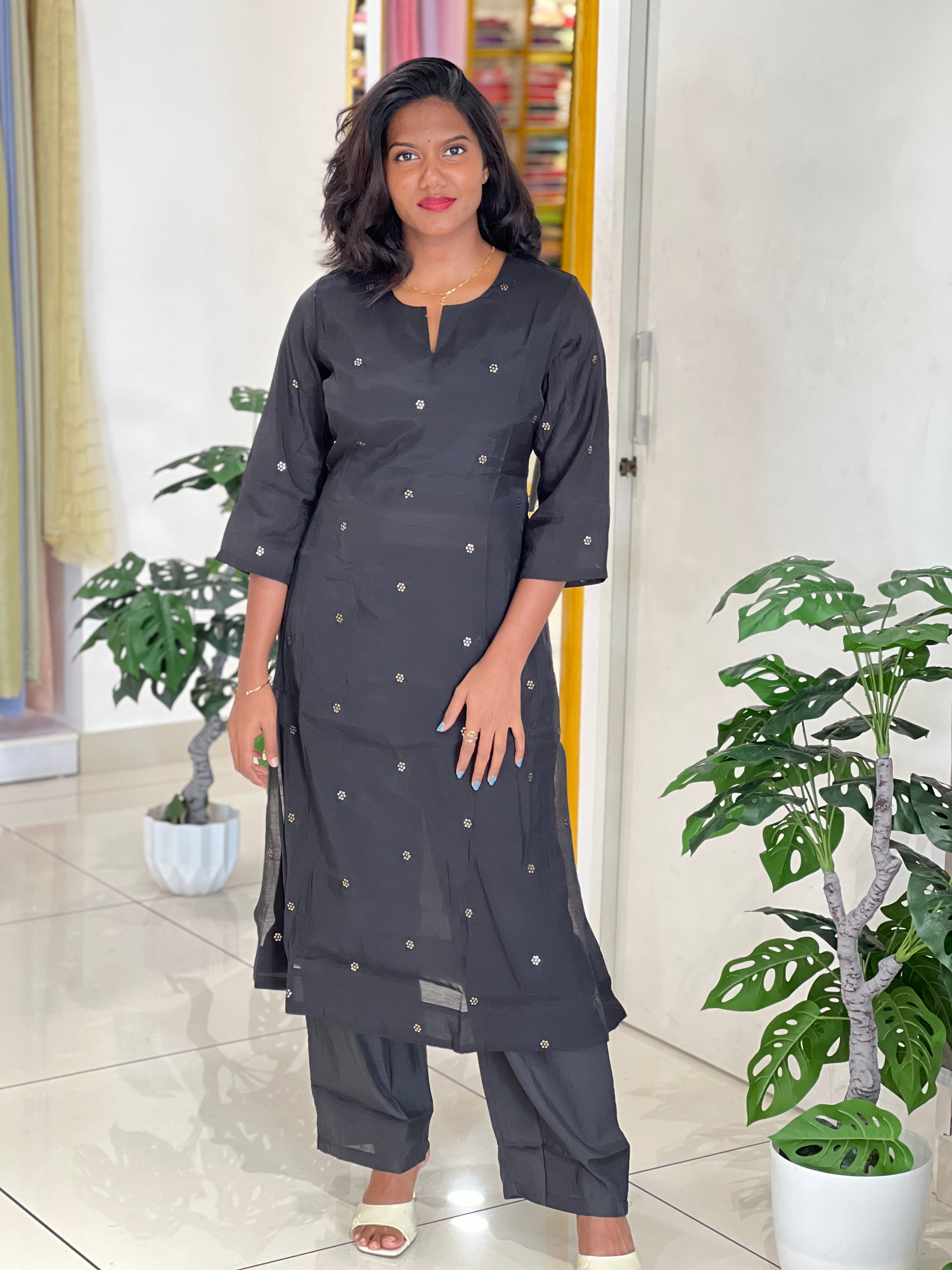 Sequins Embroidery Mul Chanderi Kurta Set |ARF113