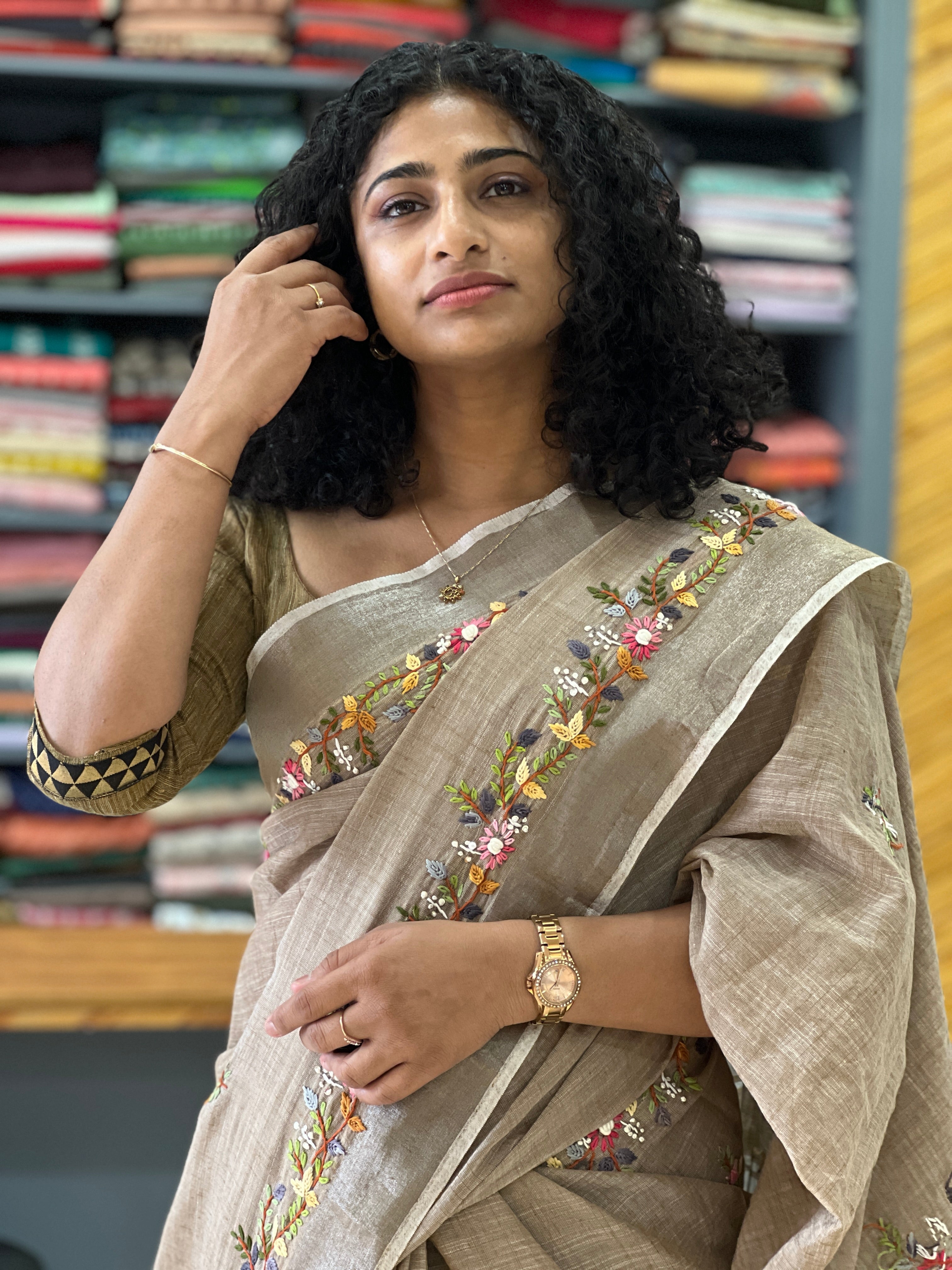 Floral Hand Embroidery Pattern & Silver Zari Border Bhagalpuri Linen Saree | RP375