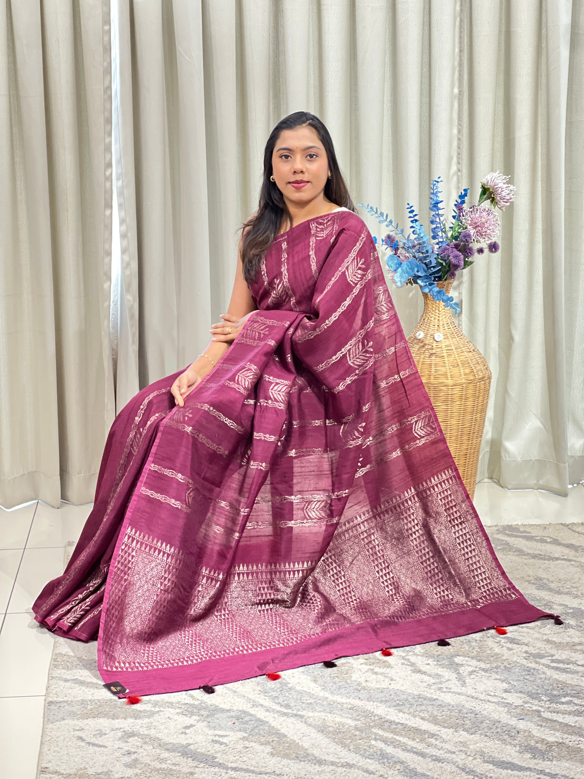 Banarasi Weaved Pattern Tussar Finish Saree | YNG1720